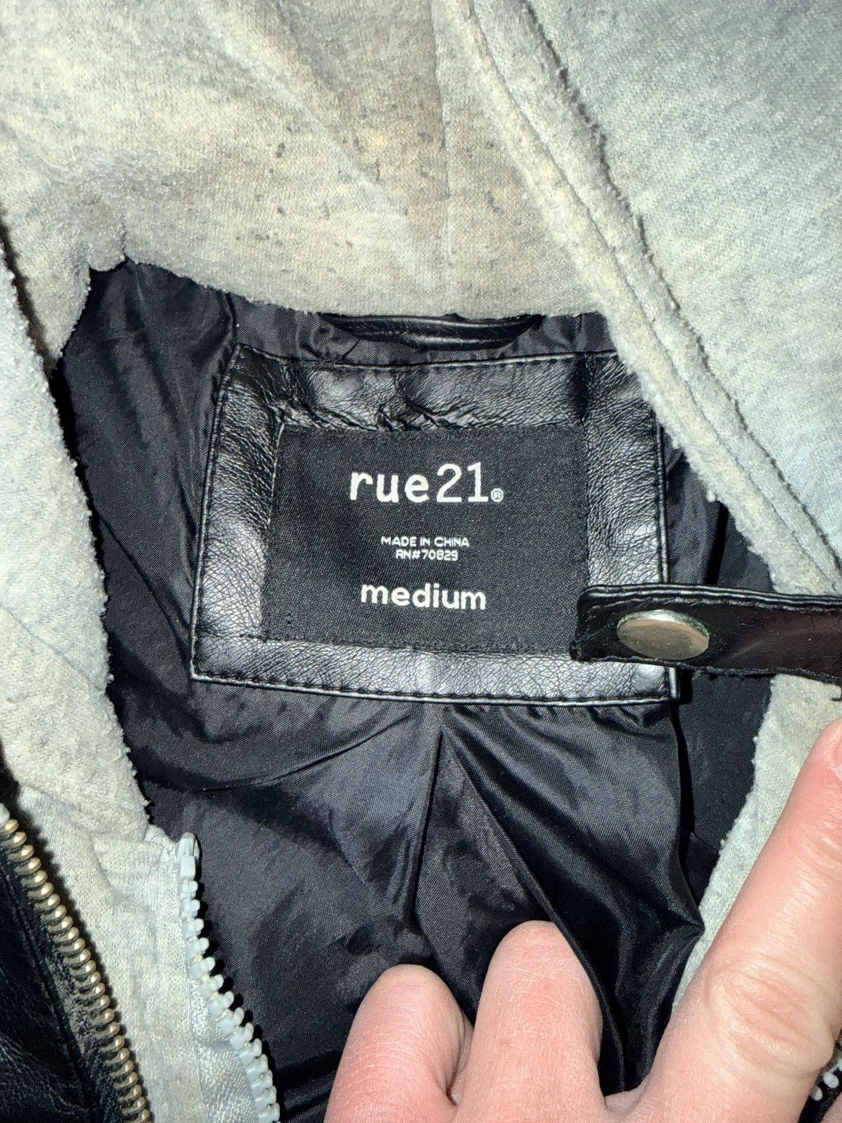 rue21 Rue21 Faux Leather Hooded Jacket Size US M / EU 48-50 / 2 - 2 Thumbnail