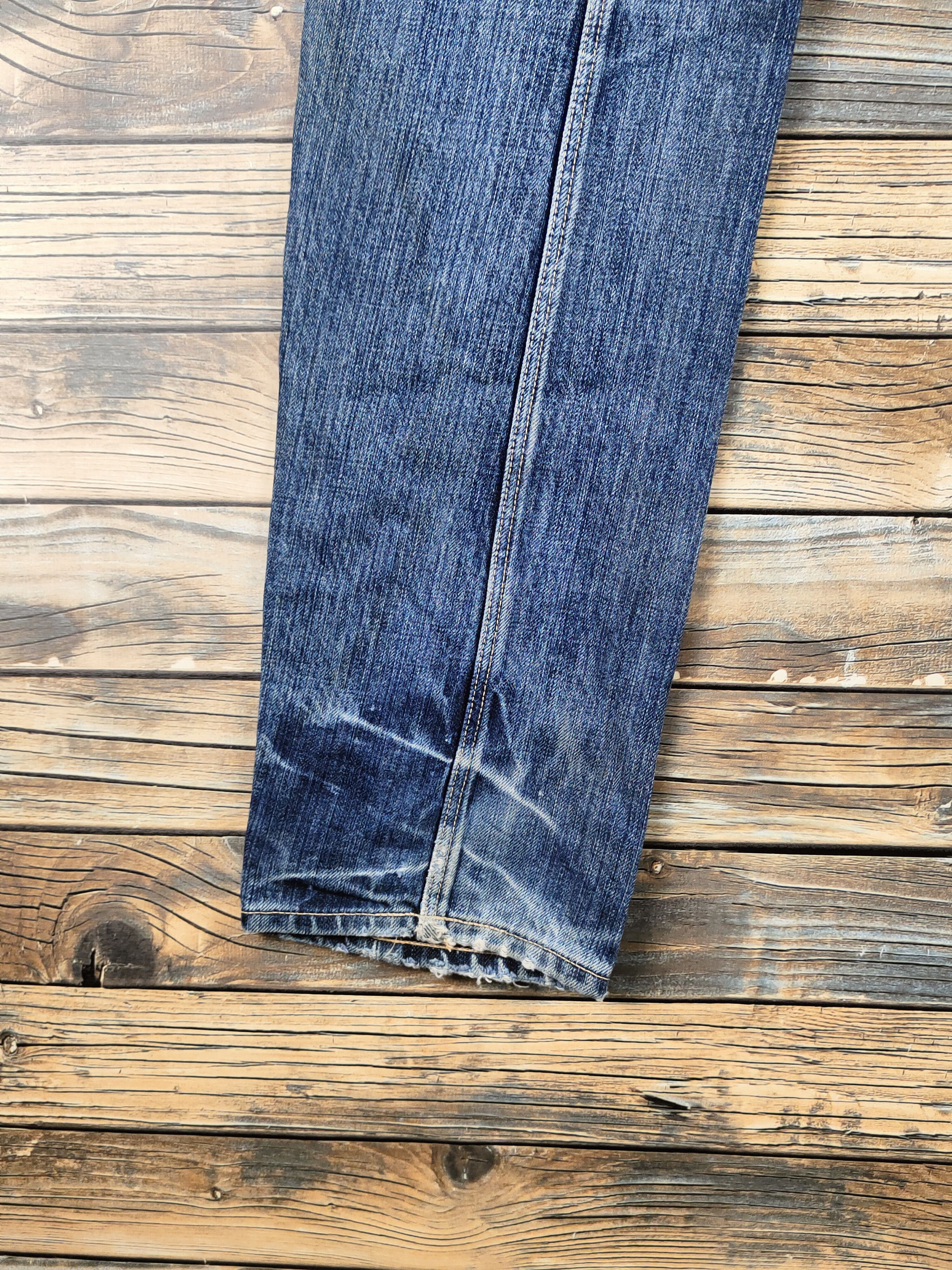 Levi's DL Levi's engineered Blue Distressed Ripped Jeans #46-822 Size US 31 - 10 Thumbnail
