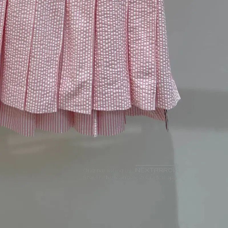 Thom Browne Thom Browne Pink Pleated Skirt for Women . Size 28" / US 6 / IT 42 - 3 Thumbnail