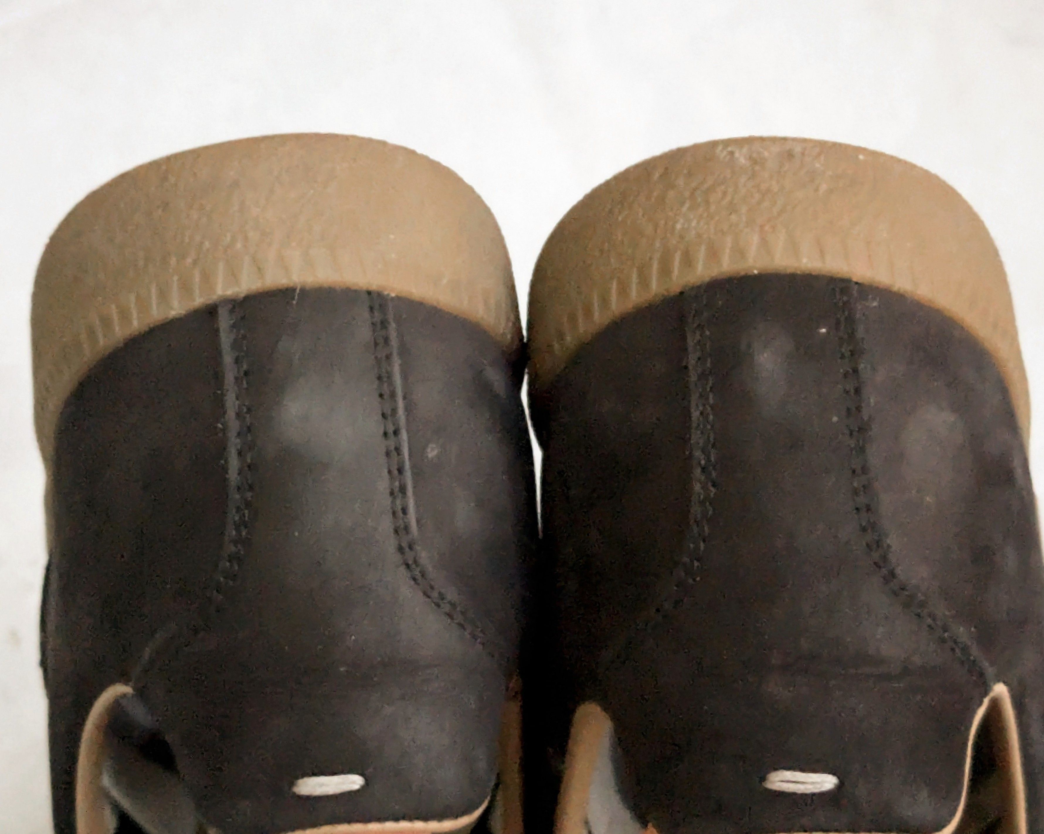 Maison Margiela Maison Margiela GAT Replica Black Paint 9 42 Gum Low Size US 9 / EU 42 - 17 Thumbnail