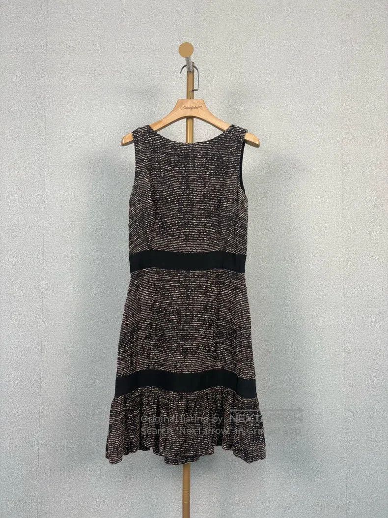 Dior Dior Little fragrance style sleeveless dress Size XS / US 0-2 / IT 36-38 - 1 Thumbnail