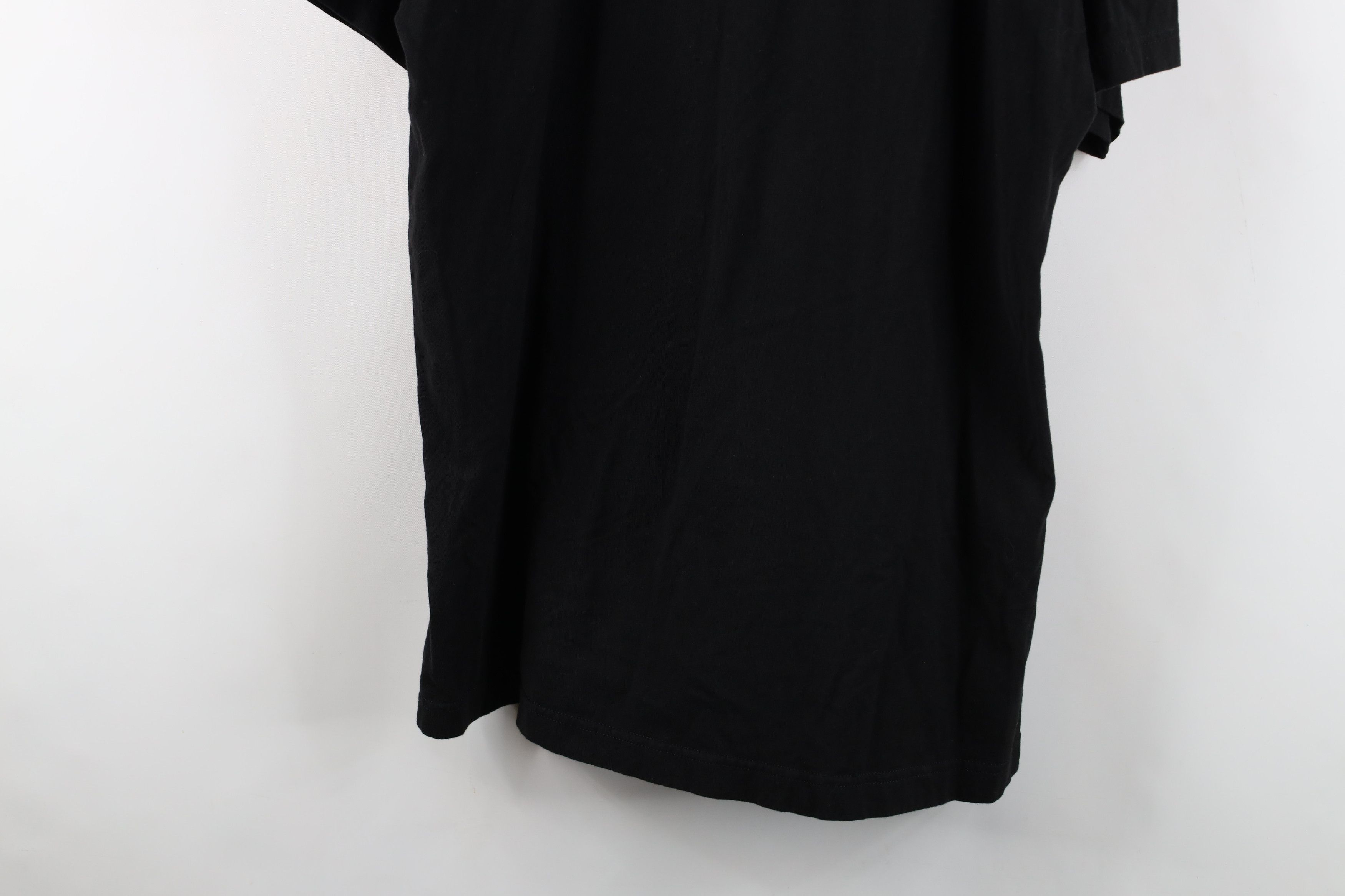 Vintage Vintage Bunny Blink 182 Band Short Sleeve T-Shirt Black Size US XL / EU 56 / 4 - 13 Thumbnail