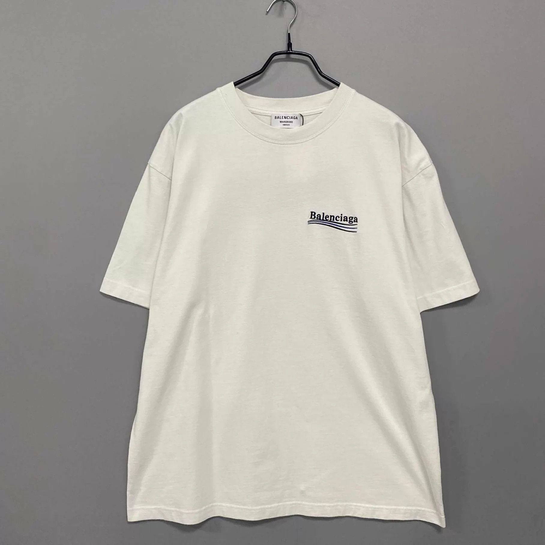 Balenciaga Balenciaga White Coke Embroidery Short Sleeve M Size M / US 6-8 / IT 42-44 - 1 Thumbnail
