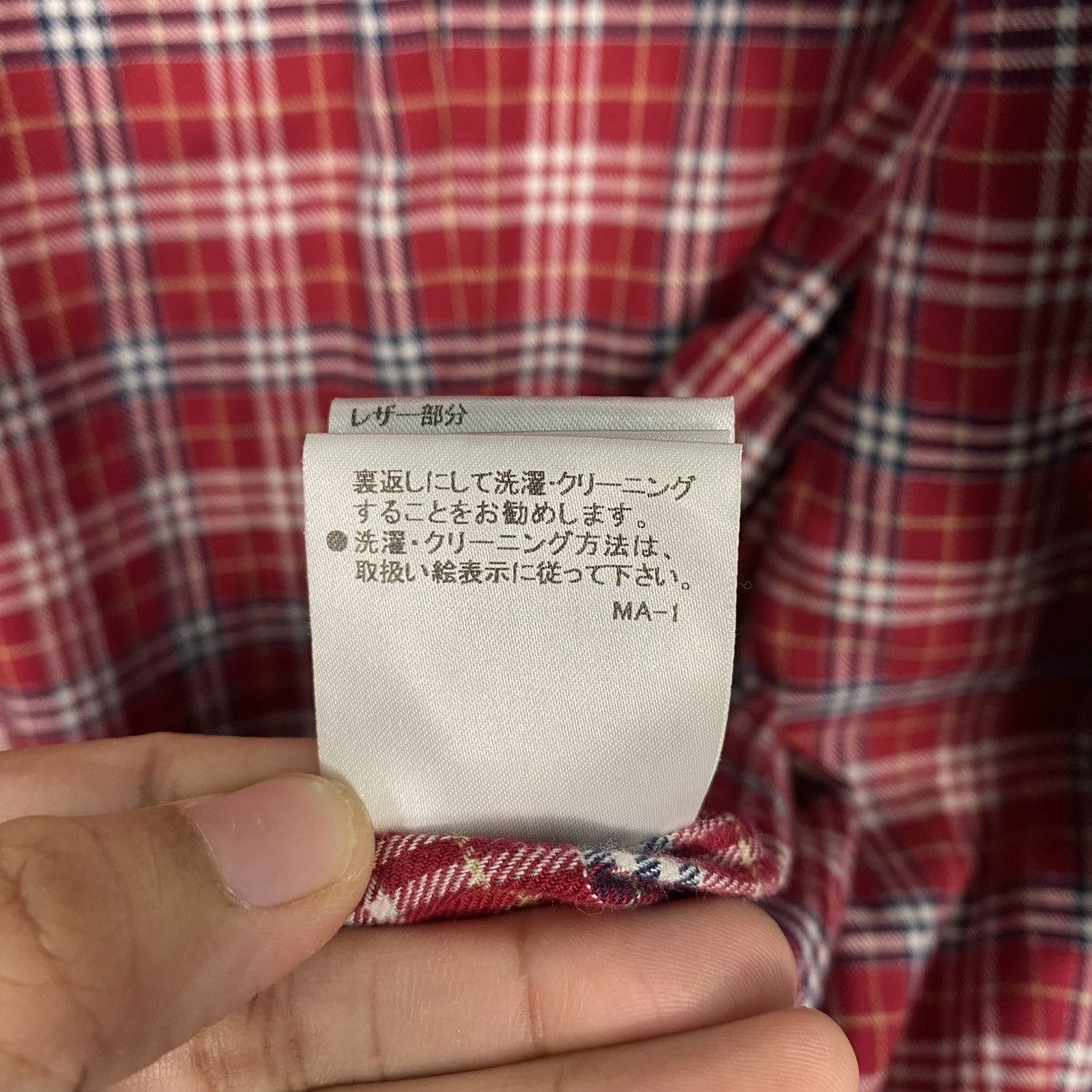 Burberry Vintage 90’s Burberrys Small Logo Zipper Jacket Size M Size US S / EU 44-46 / 1 - 19 Thumbnail