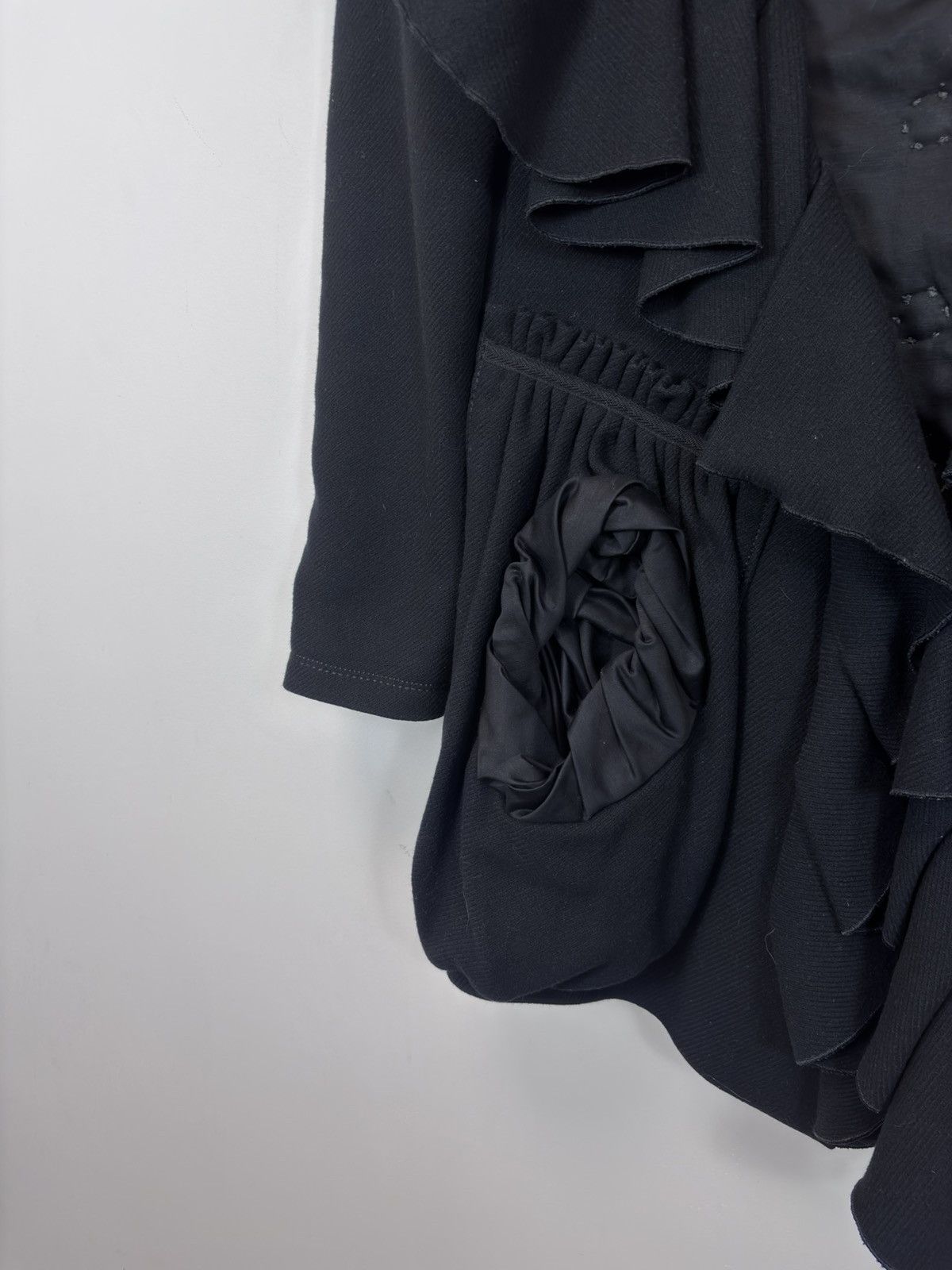 Marithe + Francois Girbaud Marithe Francois Girbaud Women’s Archival Ruffle Wool Coat Size S / US 4 / IT 40 - 5 Thumbnail