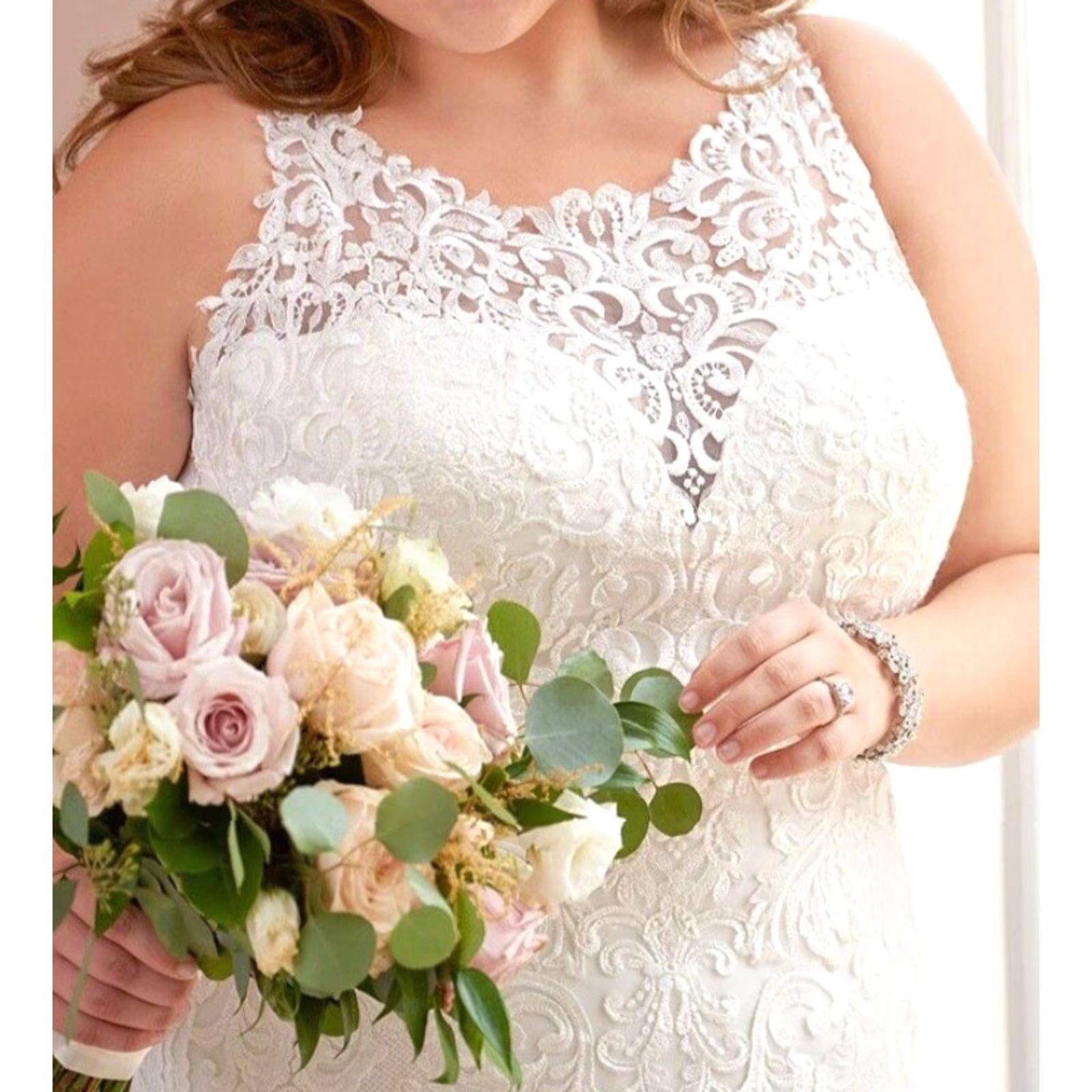 Vintage Stella York 6600 Mermaid Wedding Dress Halter Neckline Size 16 Ivory Lace Crystal Dams Ruffles Sleeveless Full-Length Ball Gown Sample Womens Size ONE SIZE - 6 Thumbnail