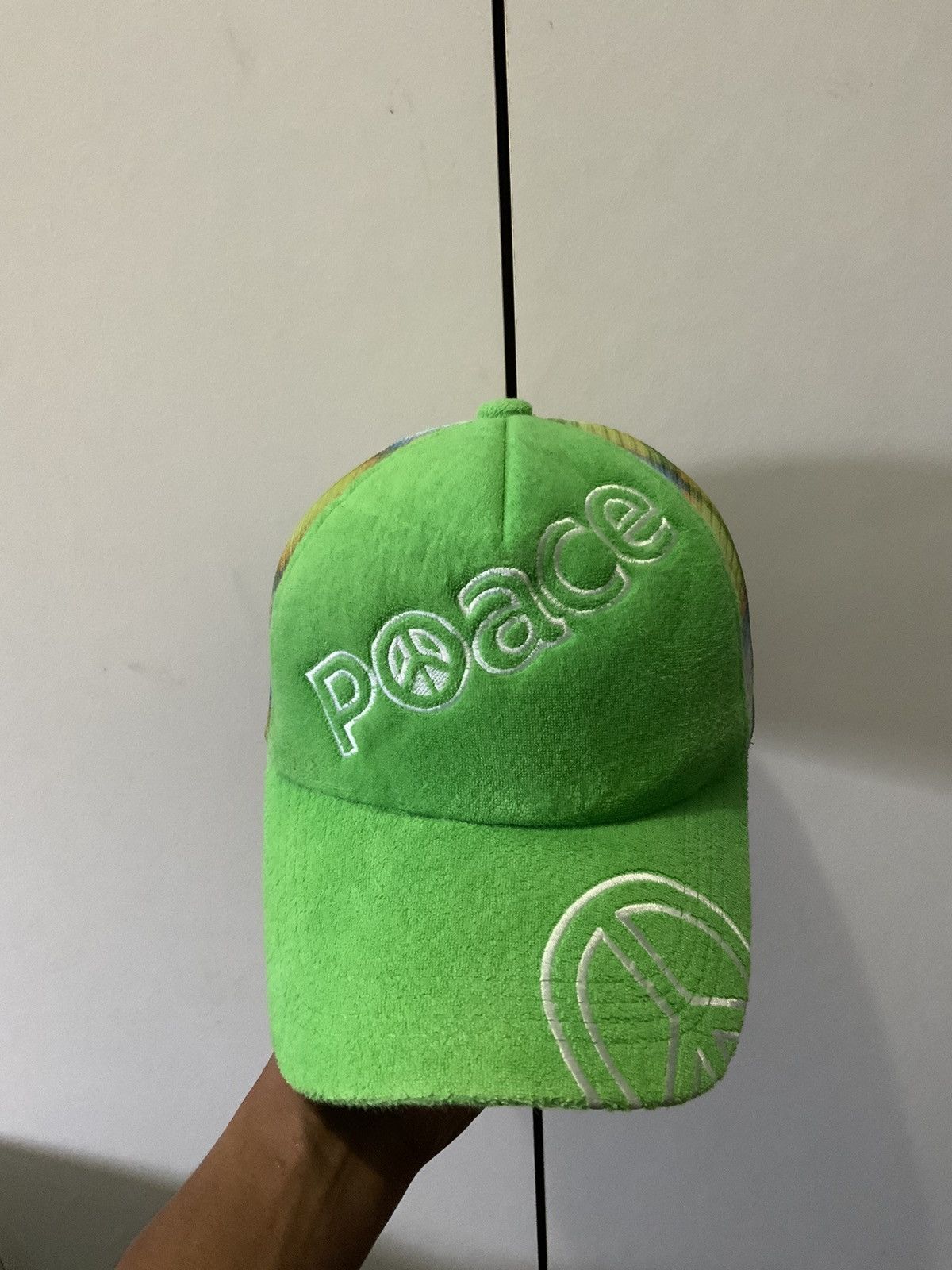 Japanese Brand Peace Mohair Fur Rainbow Trucker Hat Cap Size ONE SIZE - 1 Thumbnail