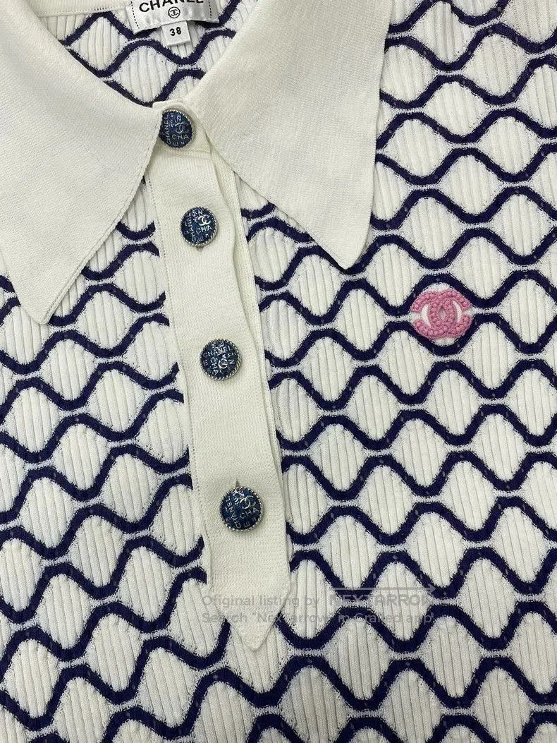 Chanel Chanel Blue White Plaid Collar Knit T-shirt. Size US M / EU 48-50 / 2 - 2 Thumbnail
