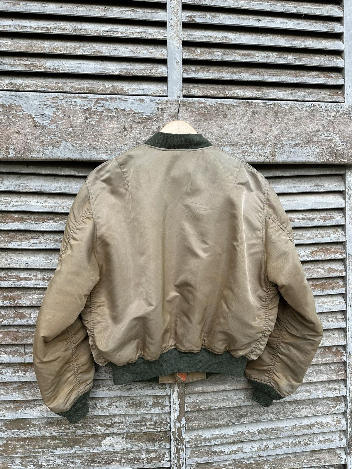 Vintage 🪖Vintage Faded Uniqlo MA-1 Man Intermediate Bomber Jacket Size US M / EU 48-50 / 2 - 9 Thumbnail