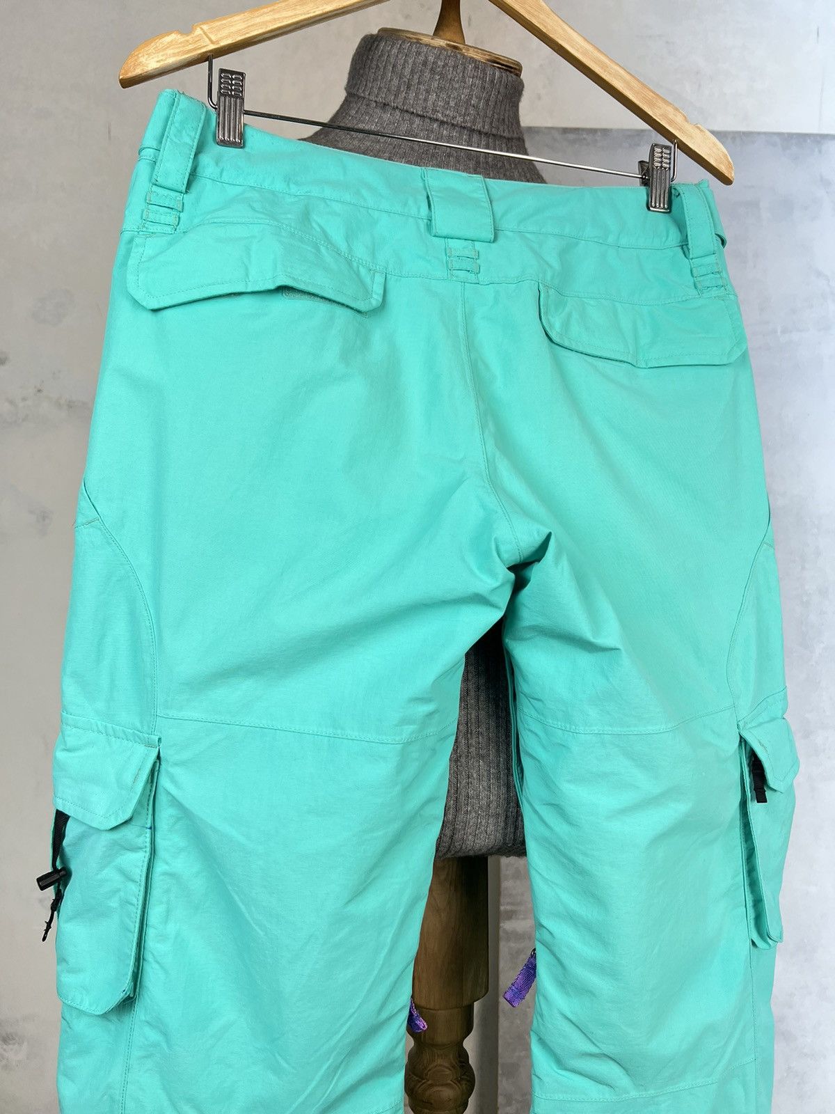 The North Face Vintage The North Face Ski Pants Size S - M Size 28" / US 6 / IT 42 - 8 Thumbnail