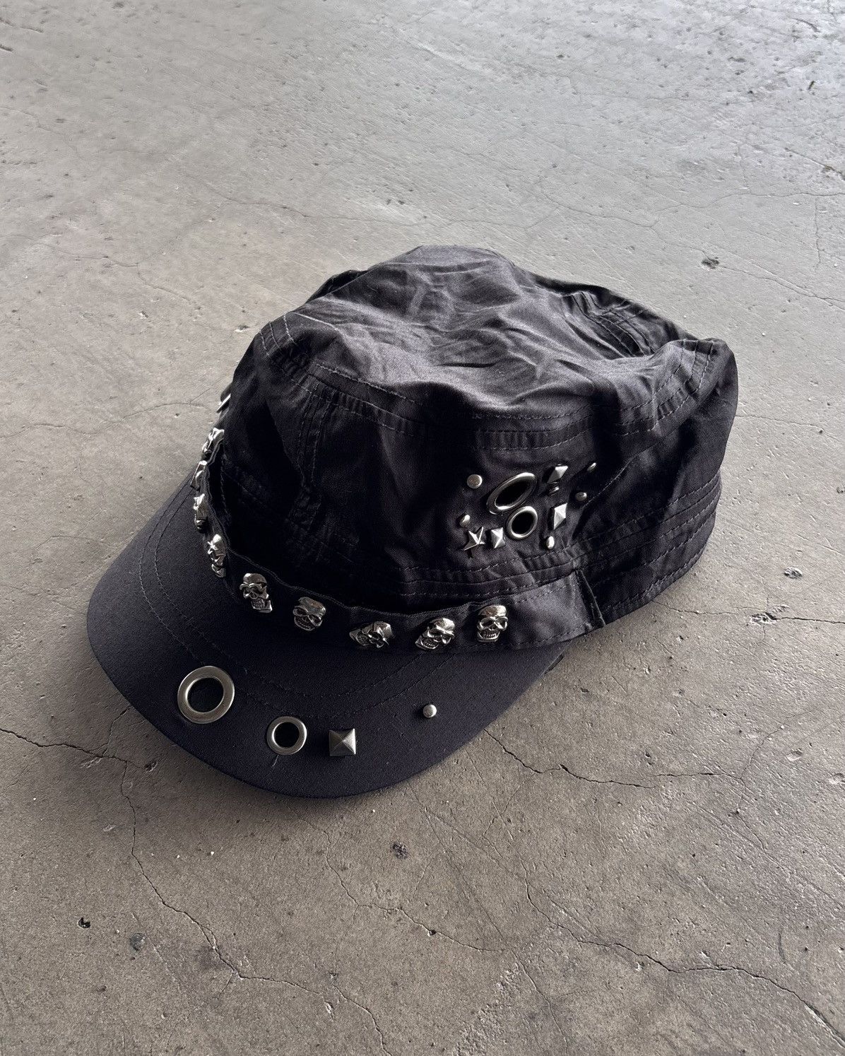 If Six Was Nine Skull Studed Cadet Hats Black Size ONE SIZE - 1 Thumbnail