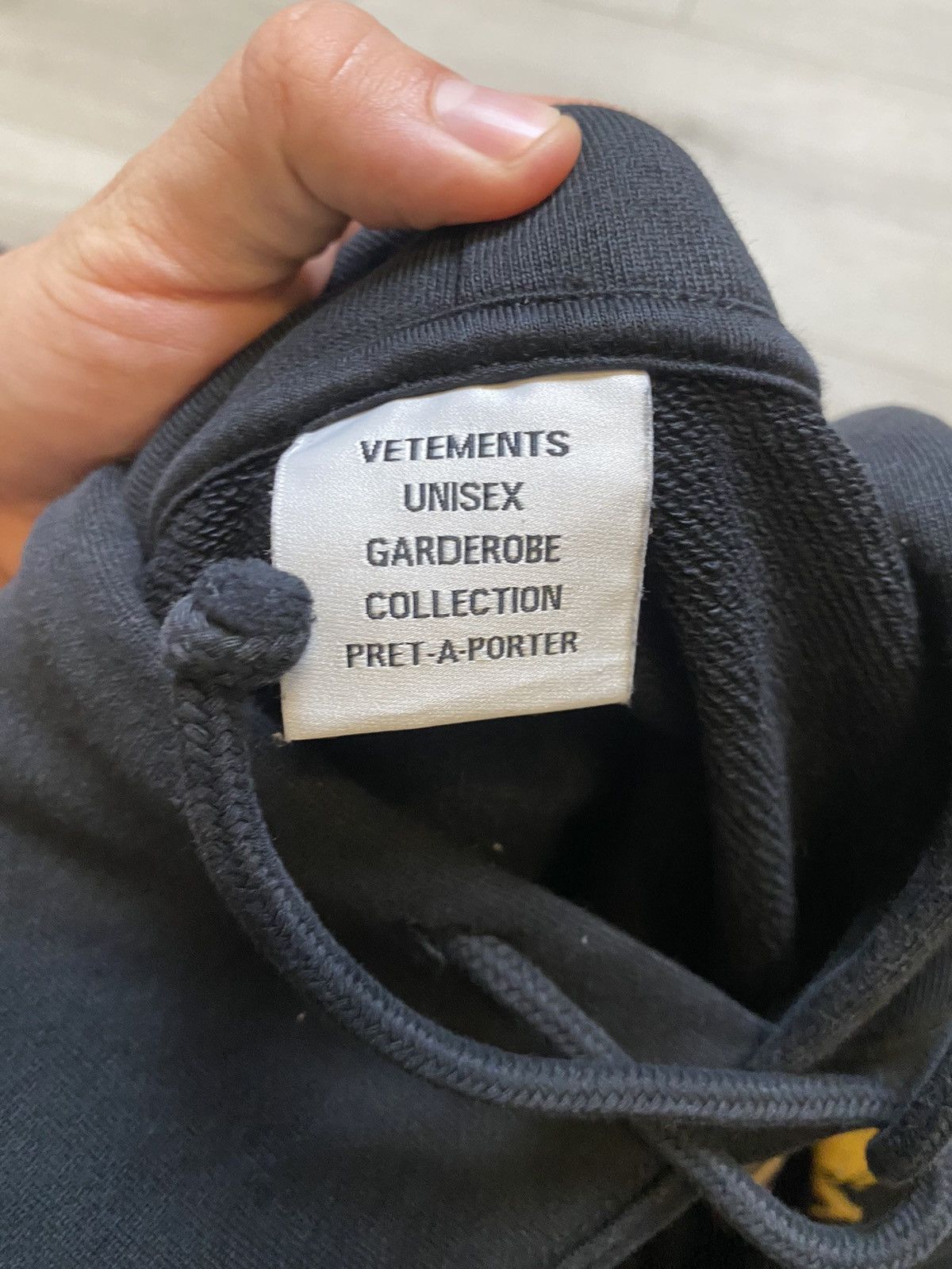 Vetements Vetements World Tour Hoodie Size US XS / EU 42 / 0 - 3 Thumbnail