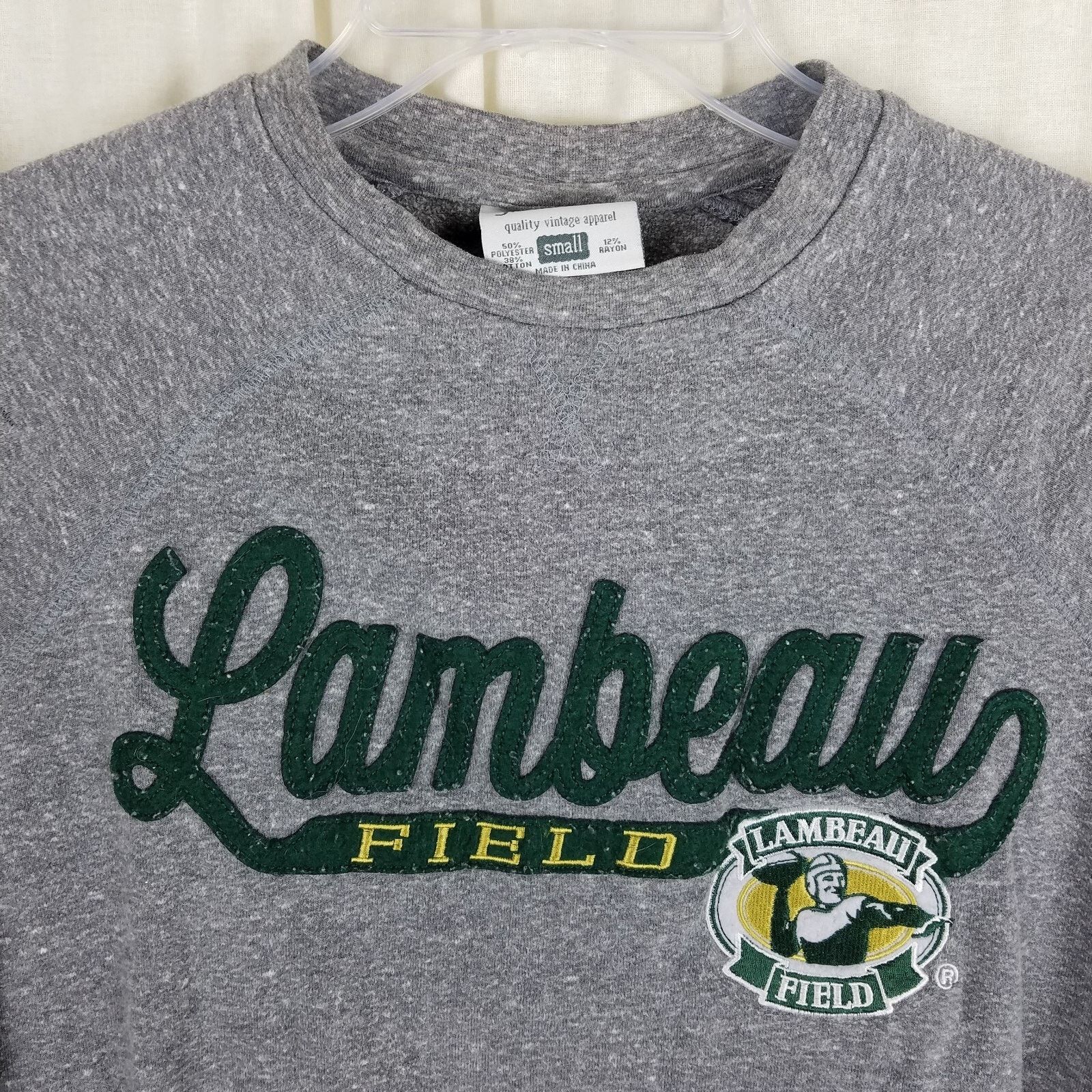 J. America Packers Lambeau Field Spellout Crewneck Pullover Sweatshirt Size US S / EU 44-46 / 1 - 2 Thumbnail