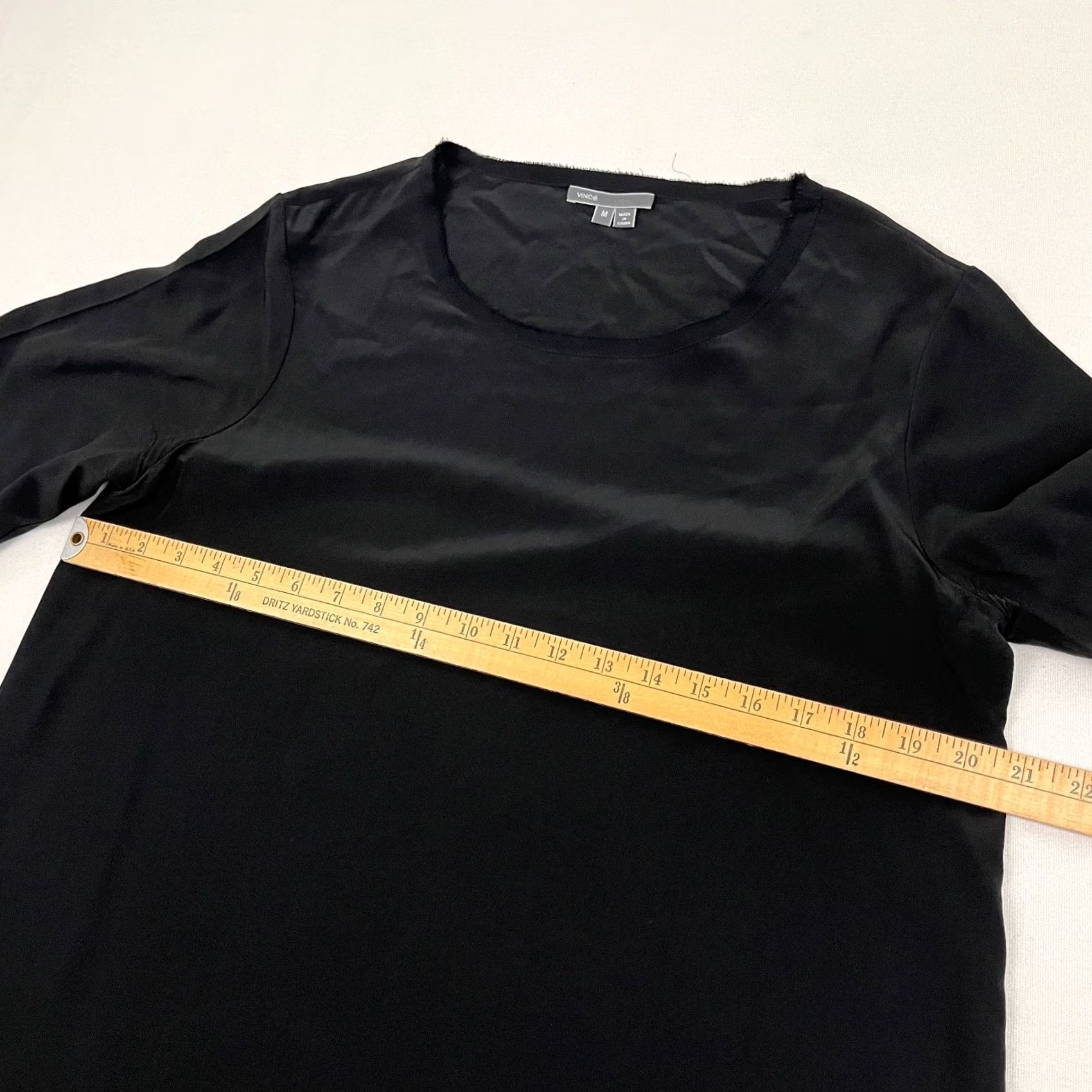 Vince Vince Blouse Womens Medium 100% Silk Black Frayed Hem Casual Office Career Work Shirt Adult Regular Black 3/4 Sleeve Womens Size M / US 6-8 / IT 42-44 - 6 Thumbnail