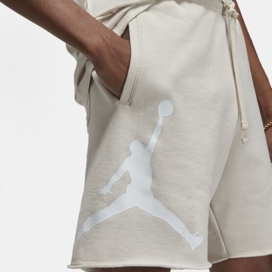 Nike Nike Air Jordan Essentials French Terry Fleece Shorts beige Size US 38 / EU 54 - 1 Thumbnail