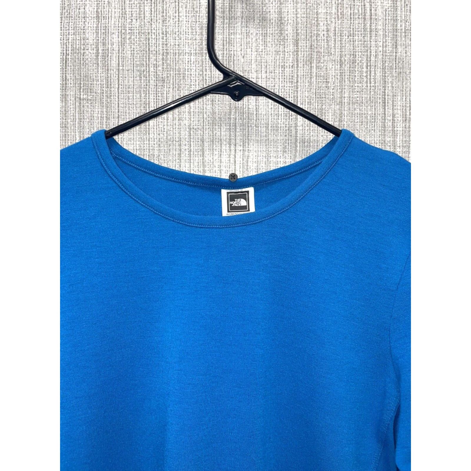 The North Face The North Face Women's Long Sleeve Athletic T-Shirt L Blue Activewear Size L / US 10 / IT 46 - 2 Thumbnail
