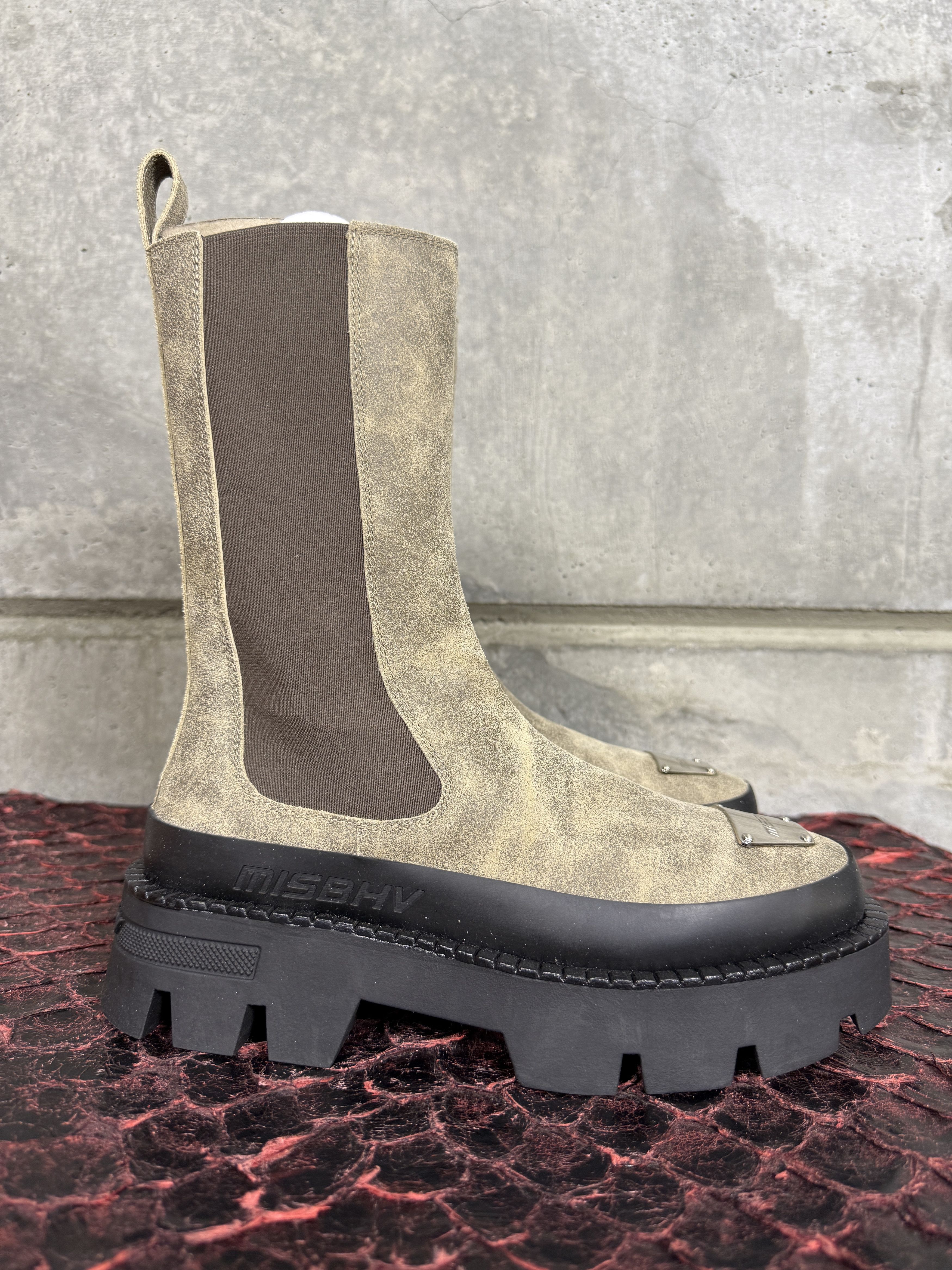 Misbhv $440 MISBHV The 2000 Chelsea Boots Size US 8 / IT 38 - 10 Thumbnail