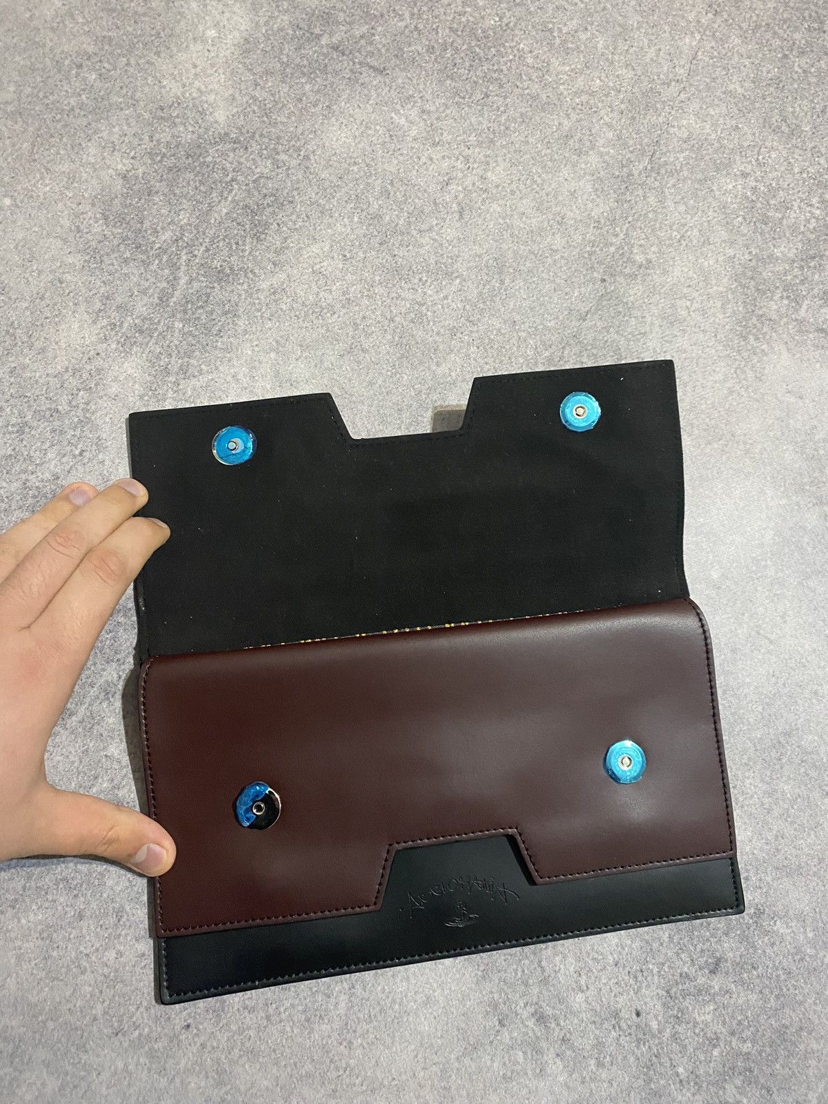 Vivienne Westwood Vivienne Westwood Anglomania Black Maroon Leather Clutch Size ONE SIZE - 4 Thumbnail