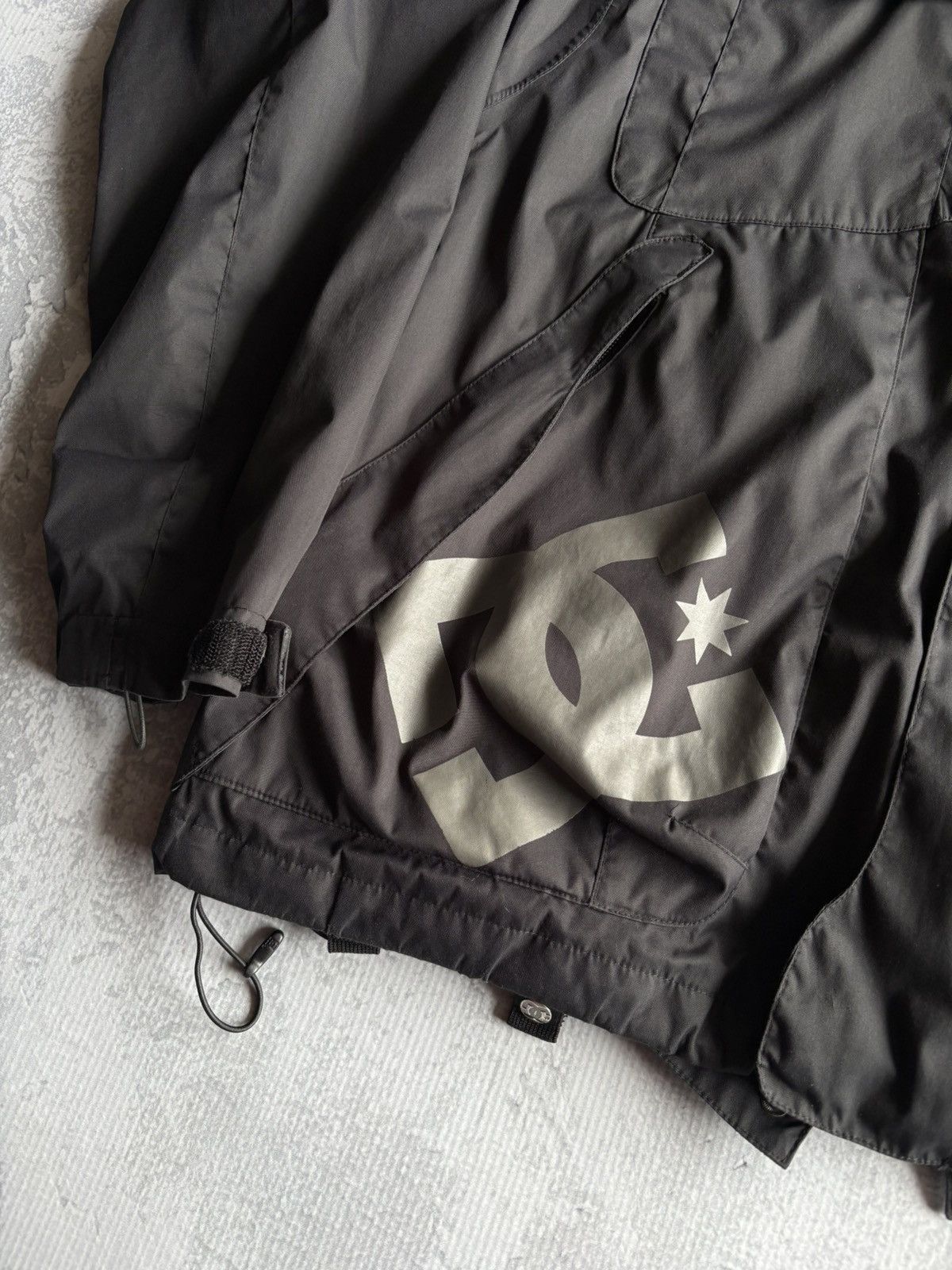 DC DC Shoes Exotex 5000 Shell Black Jacket Size US XL / EU 56 / 4 - 6 Thumbnail
