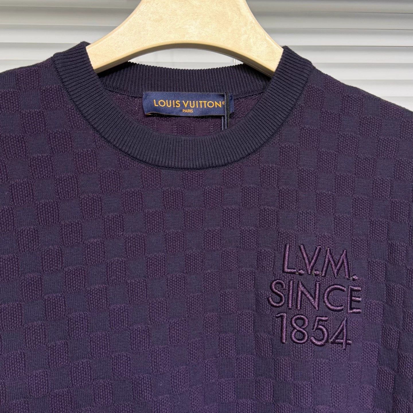 Louis Vuitton LV short-sleeve tee purple Damier embroidered logo SS26 L Size US L / EU 52-54 / 3 - 3 Thumbnail