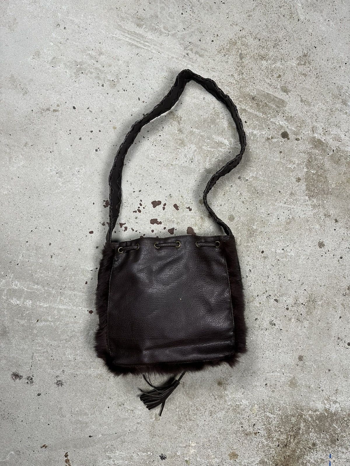 Japanese Brand Vintage Y2K Brown Butterfly Faux Fur Avant Garde Bag Size ONE SIZE - 2 Thumbnail