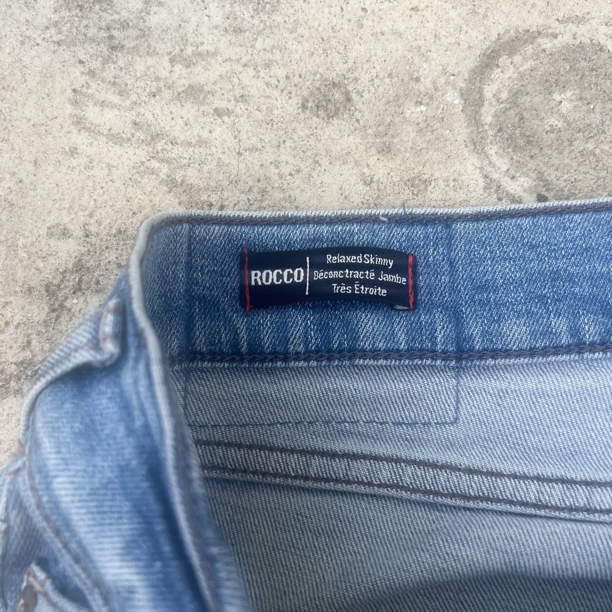 True Religion × Vintage Y2K/2000s Thrashed True Religion Mall Goth Denim Jeans! Size US 34 / EU 50 - 5 Thumbnail