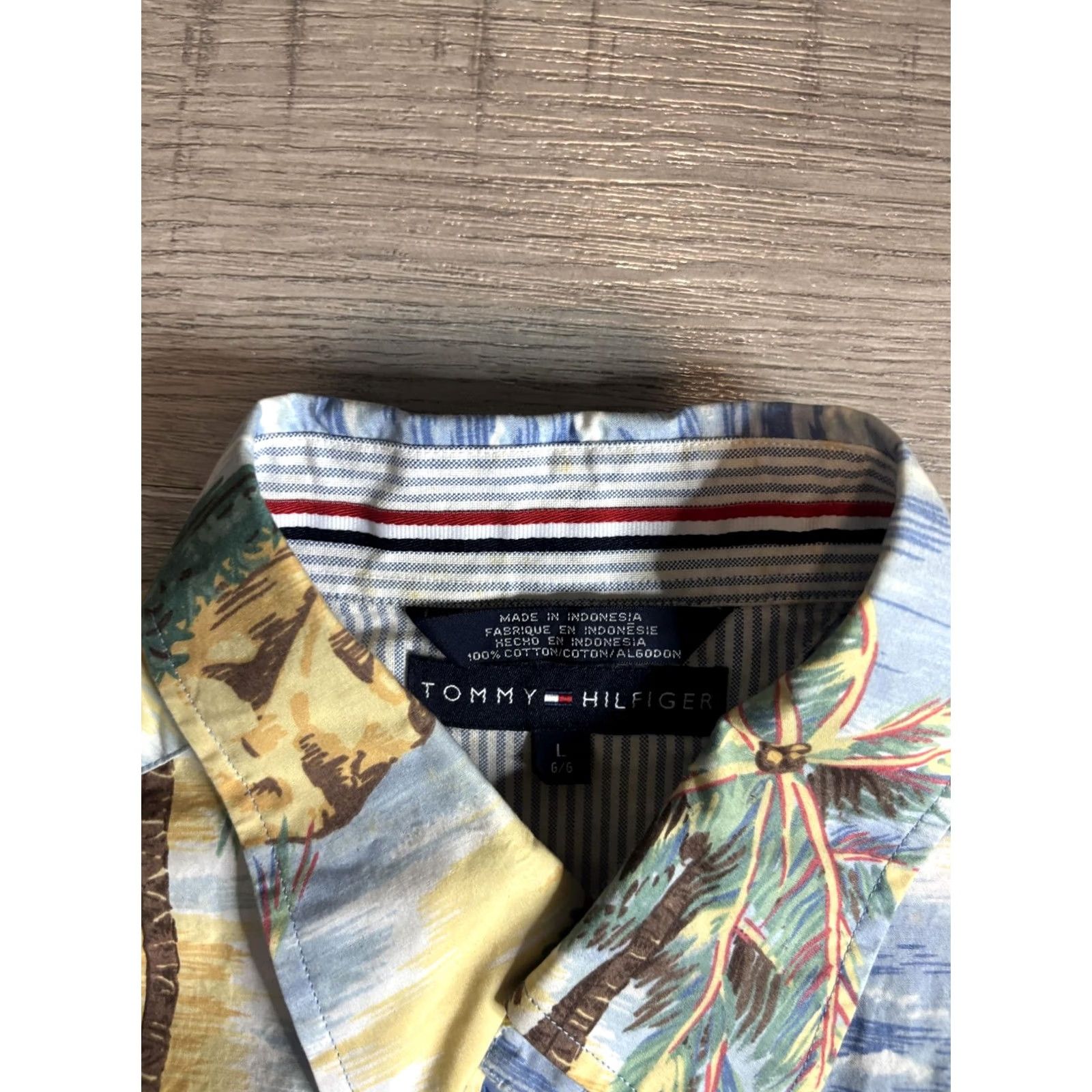 Tommy Hilfiger Tommy Hilfiger Shirt Mens L Multicolor Hawaiian Beach Print Button Front Tourists Beachwear Casual Summer Size US L / EU 52-54 / 3 - 4 Thumbnail