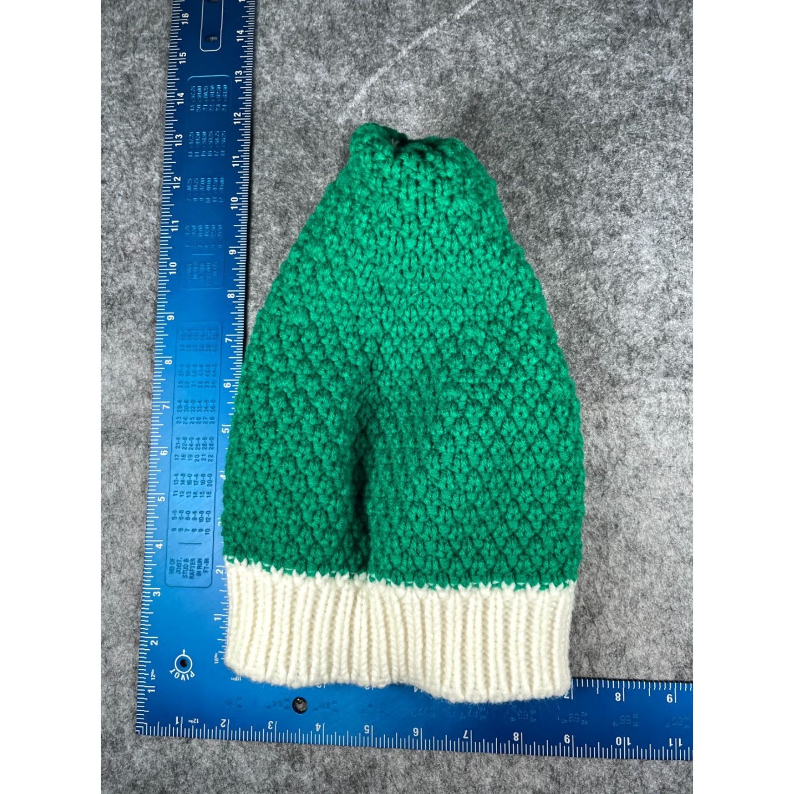 Vintage Beanie Toque Adult One Size Green White Knit 100% Acrylic Snow Ski Pom Size ONE SIZE - 5 Thumbnail