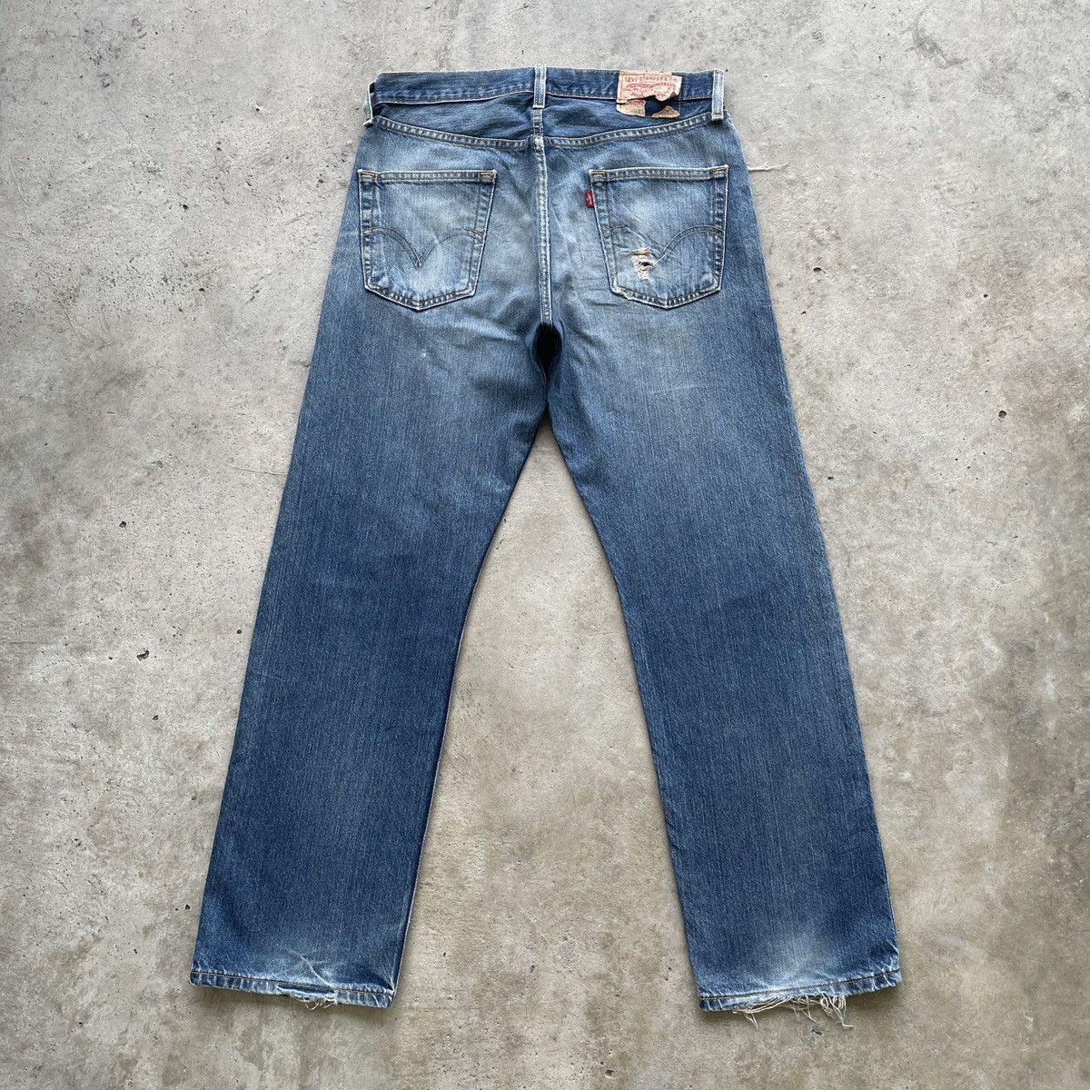 Levi's Vintage Clothing Vintage Levi’s 501 Ripped Faded Jeans Distressed Denim Pants Size US 33 - 12 Thumbnail