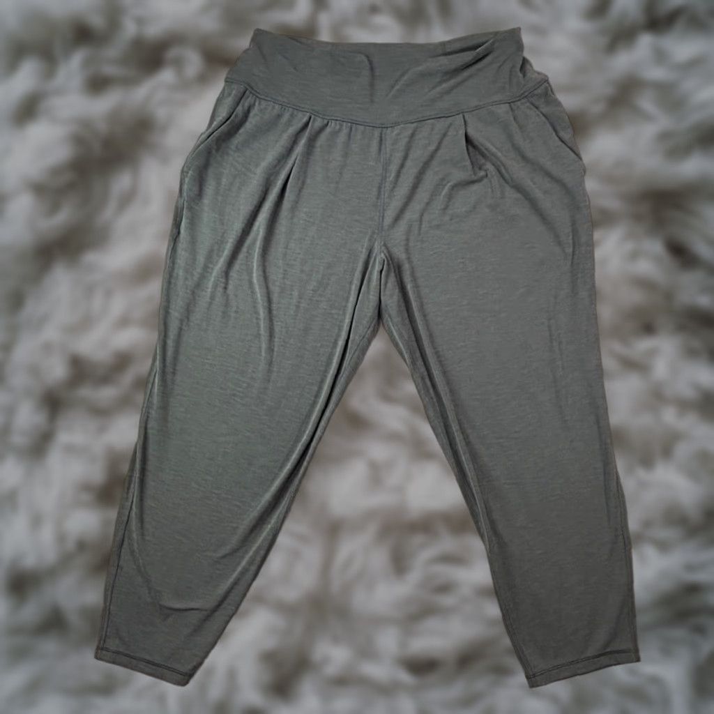 Athleta Athleta Jogger Pants 1X Plus Heather Gray Olive Tapered Soft Stretch Yoga Elation Gray Size 40" / US 18 - 1 Thumbnail
