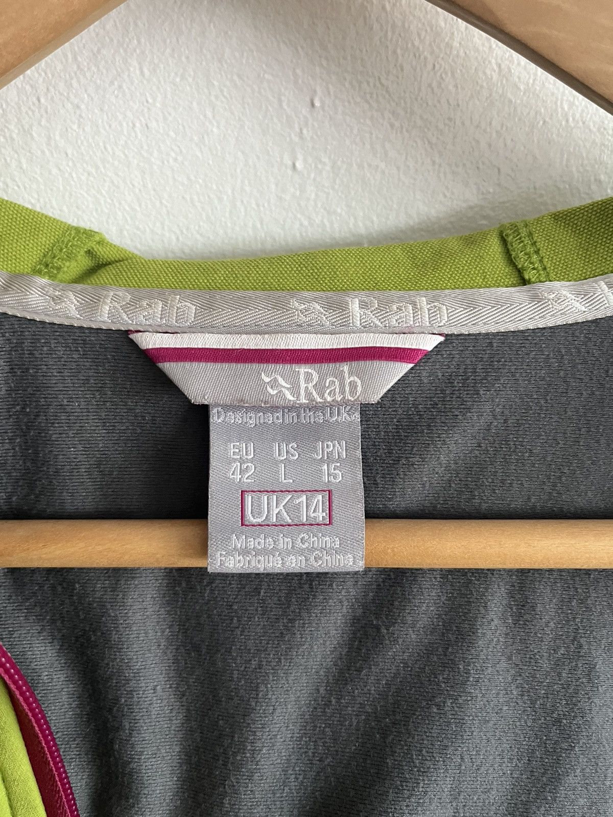 Rab Rab Jacket L Spring Sawtooth Softshell Hoodie Windbreaker Size L / US 10 / IT 46 - 10 Thumbnail