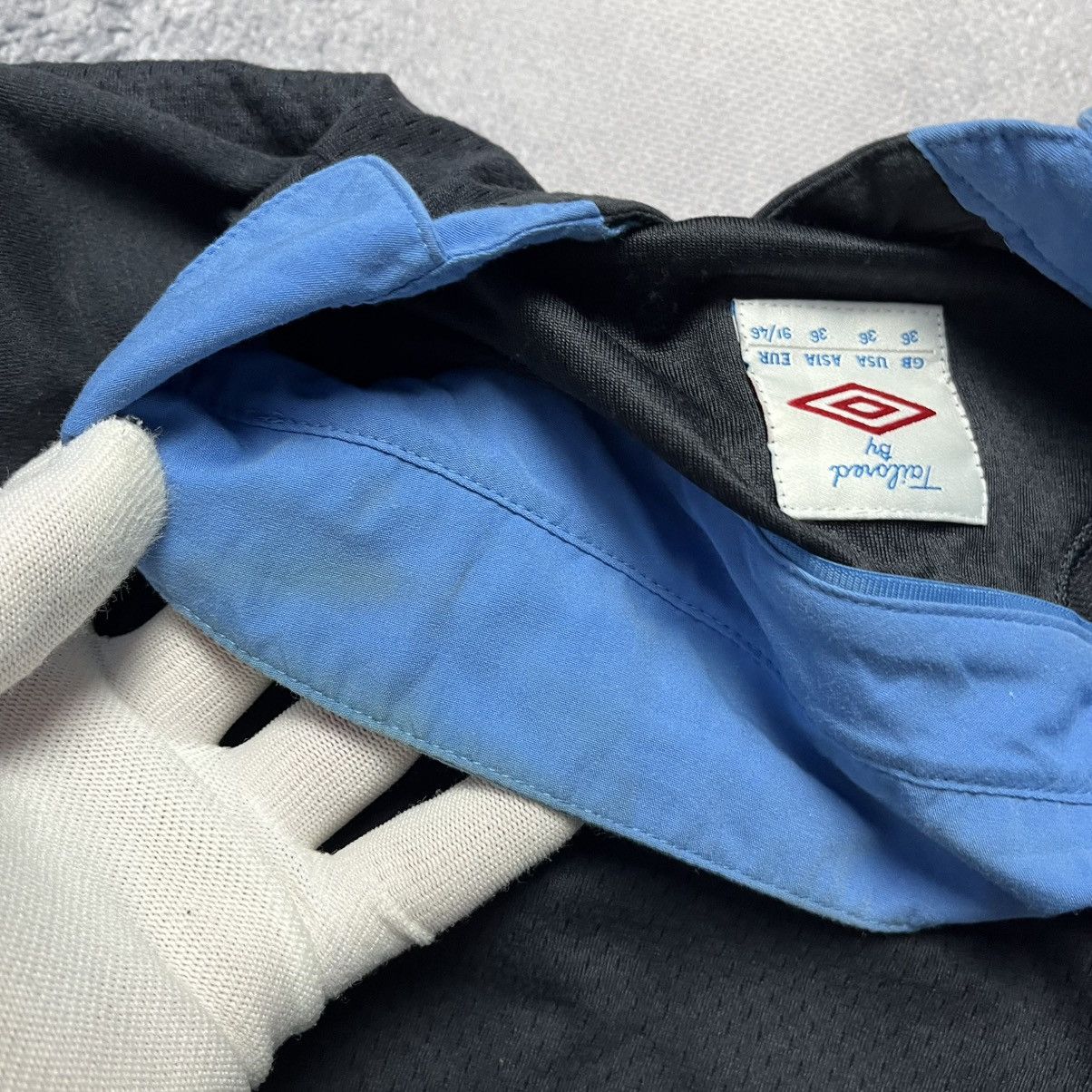 Umbro Vintage Umbro England 2011/2012 Away Soccer Jersey Football Size US S / EU 44-46 / 1 - 12 Thumbnail