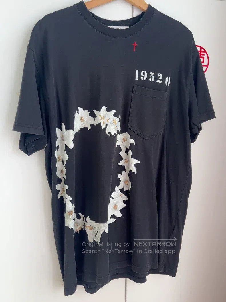 Givenchy Givenchy short sleeves Size US XS / EU 42 / 0 - 1 Thumbnail