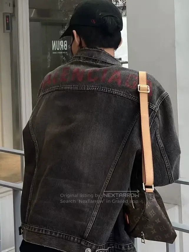Balenciaga Balenciaga Washed Denim Jacket Grey Size XS / US 0-2 / IT 36-38 - 9 Thumbnail