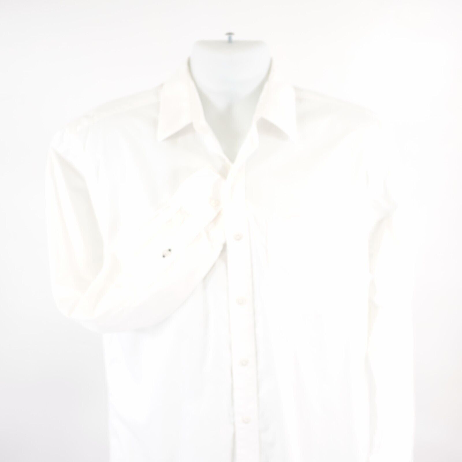 Tommy Hilfiger Tommy Hilfiger Regular Fit 16.5 32/33 Oeko-Tex Standard 100 Size US L / EU 52-54 / 3 - 1 Thumbnail