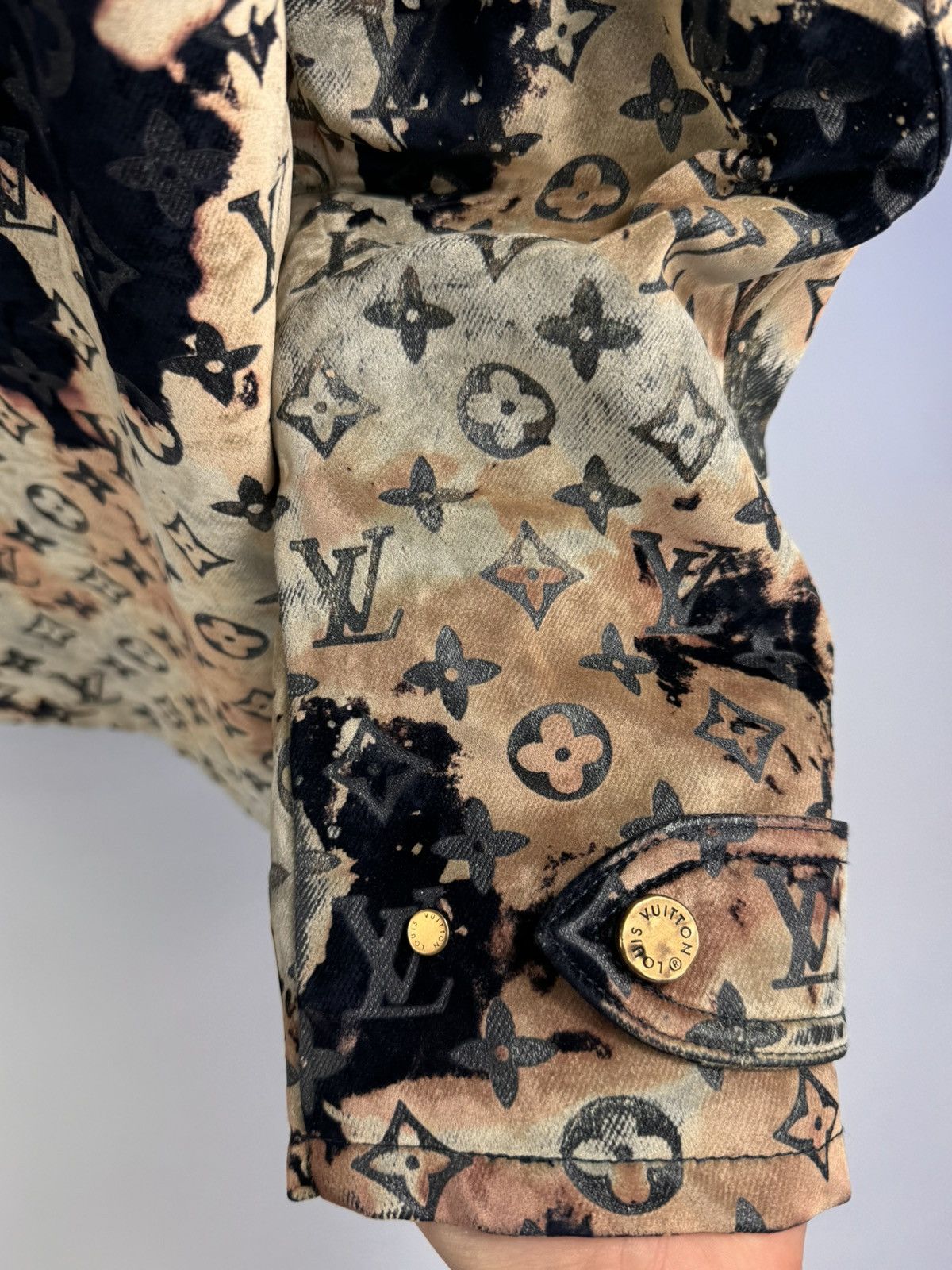 Louis Vuitton OMBRE MONOGRAM PRINT JACKET Size US L / EU 52-54 / 3 - 3 Thumbnail