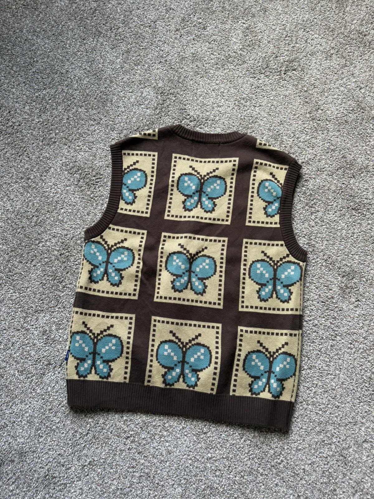 Awake NY Awake NY Brown Butterfly Knit Vest Size M – Made in Korea Size US M / EU 48-50 / 2 - 6 Thumbnail