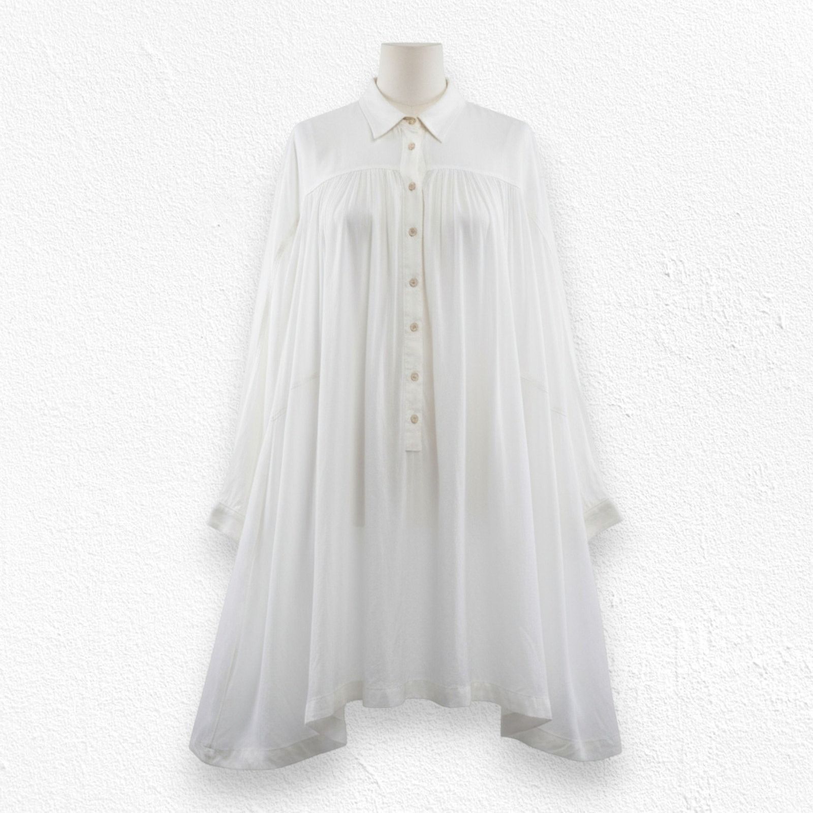 Free People Free People Ivory Babydoll Tunic Blouse Size Small Petite Size S / US 4 / IT 40 - 1 Thumbnail