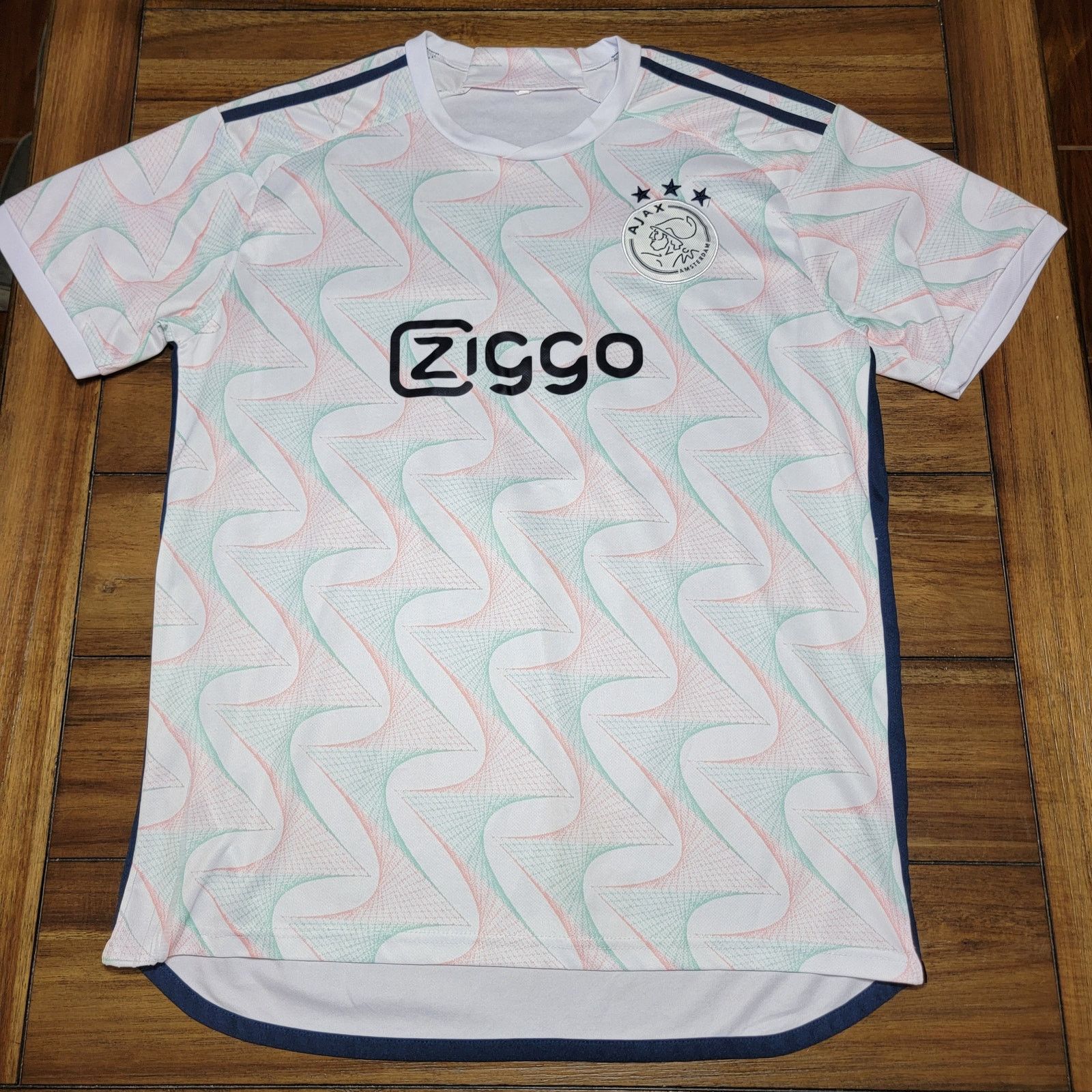 Other AFC Ajax Amsterdam Dutch Football Team Soccer Shirt #9 - XL Size US XL / EU 56 / 4 - 1 Thumbnail