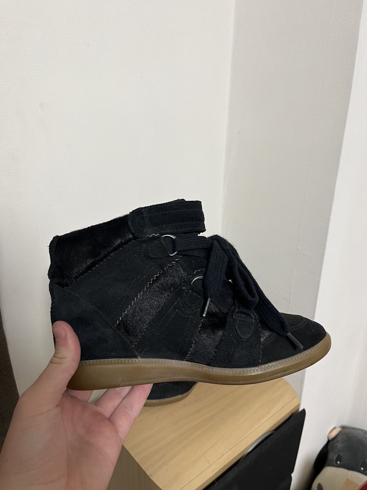 Isabel Marant × Vintage Isabel Marant Pony Hair High Top Sneakers Size US 7 / IT 37 - 4 Thumbnail