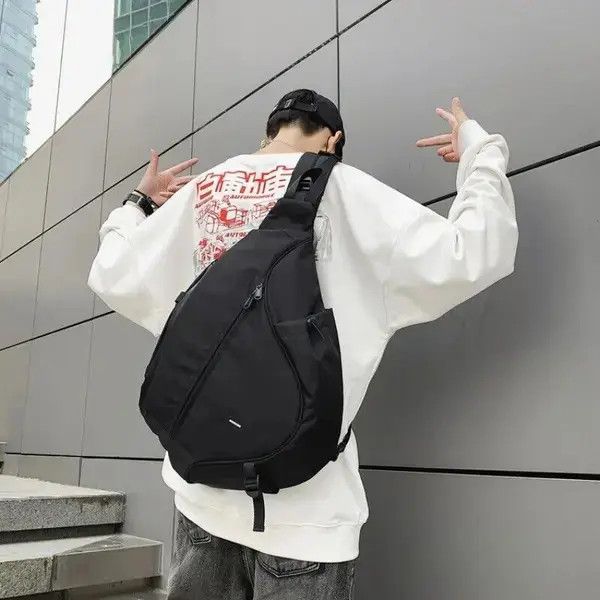 Japanese Brand Harajuku Large Nylon Sling Bag Unisex Size ONE SIZE - 2 Thumbnail