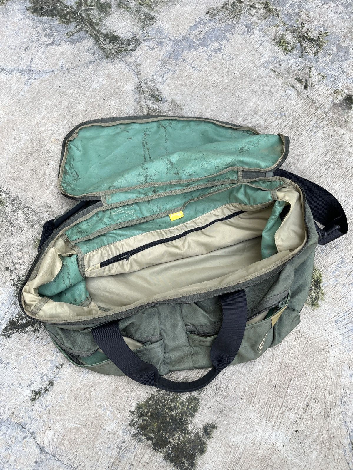 Japanese Brand 🔥MILITARY-TRAVEL BAG-MANDARINA DUCK🔥 Size ONE SIZE - 12 Thumbnail