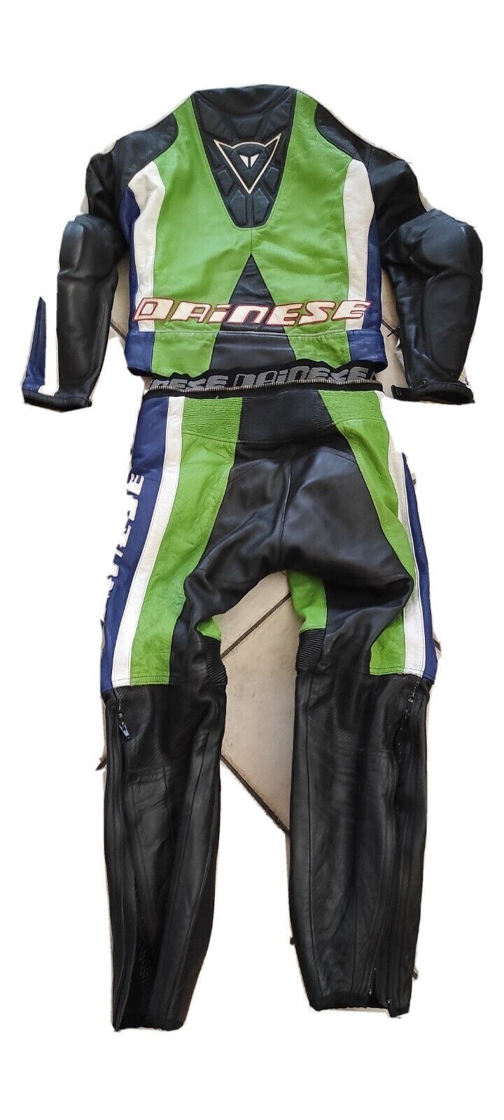 Dainese Dainese leather Motorcycle Racing suit Size US S / EU 44-46 / 1 - 5 Thumbnail