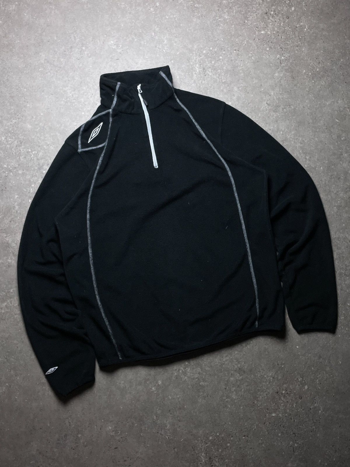 Umbro Vintage Umbro y2k gorpcore Fleece zip Baggy Sweatshirt Size US XL / EU 56 / 4 - 1 Thumbnail