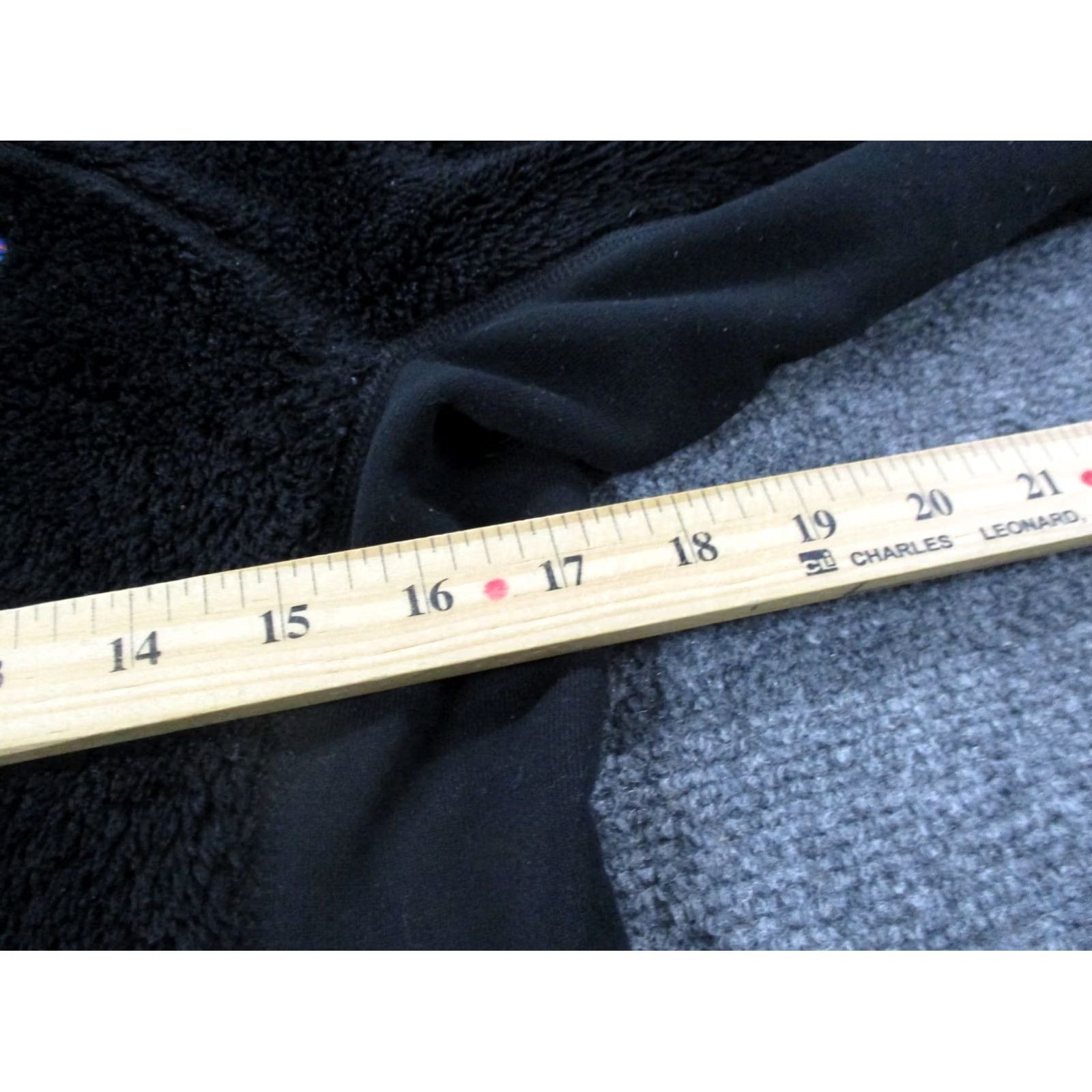 Patagonia Patagonia Jacket Womens M Black Fuzzy Fleece Regulator Hi Loft Hoody 25706 Size M / US 6-8 / IT 42-44 - 5 Thumbnail