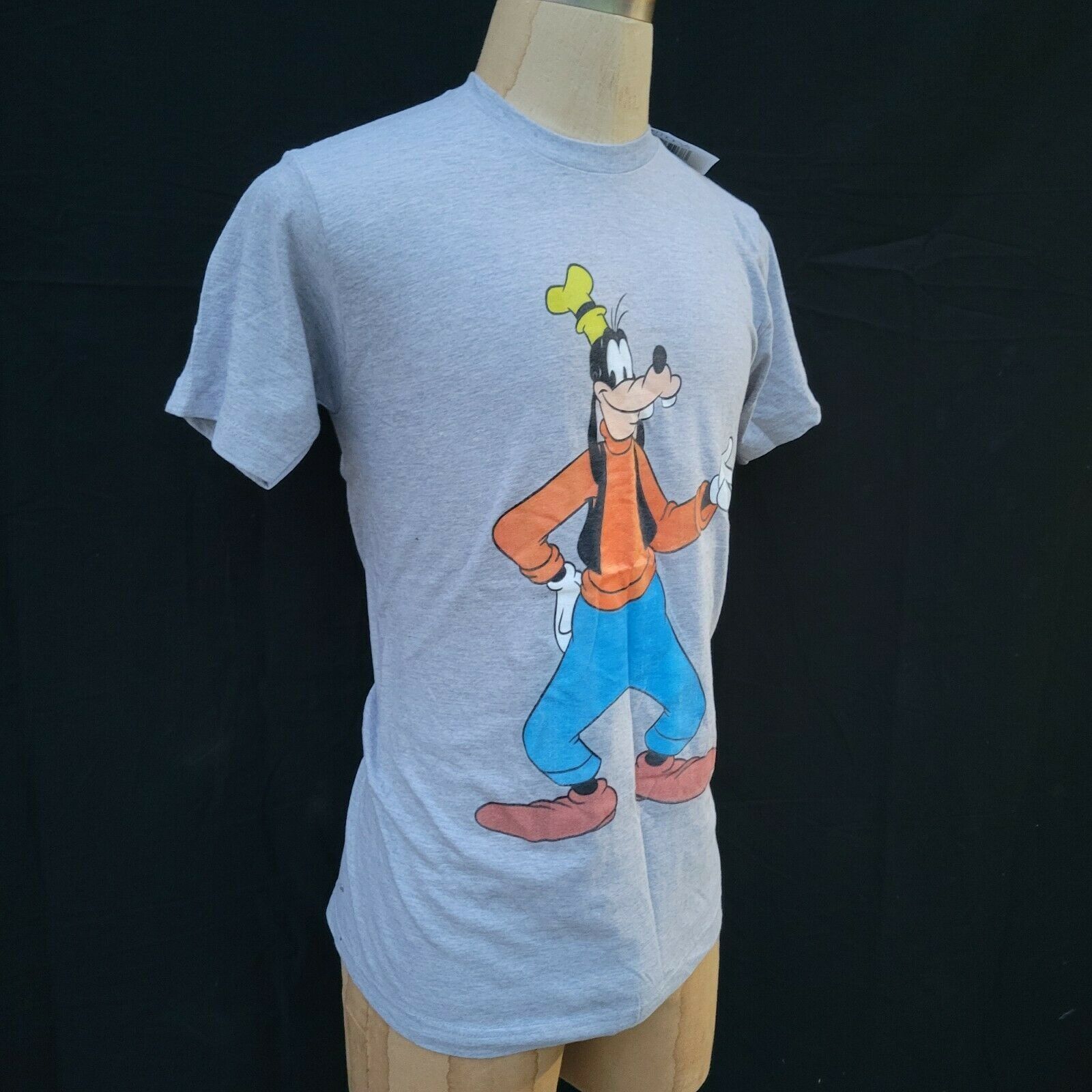 Tultex Men's Tultex Graphic T-shirt. Medium. Gray. Size US M / EU 48-50 / 2 - 2 Thumbnail