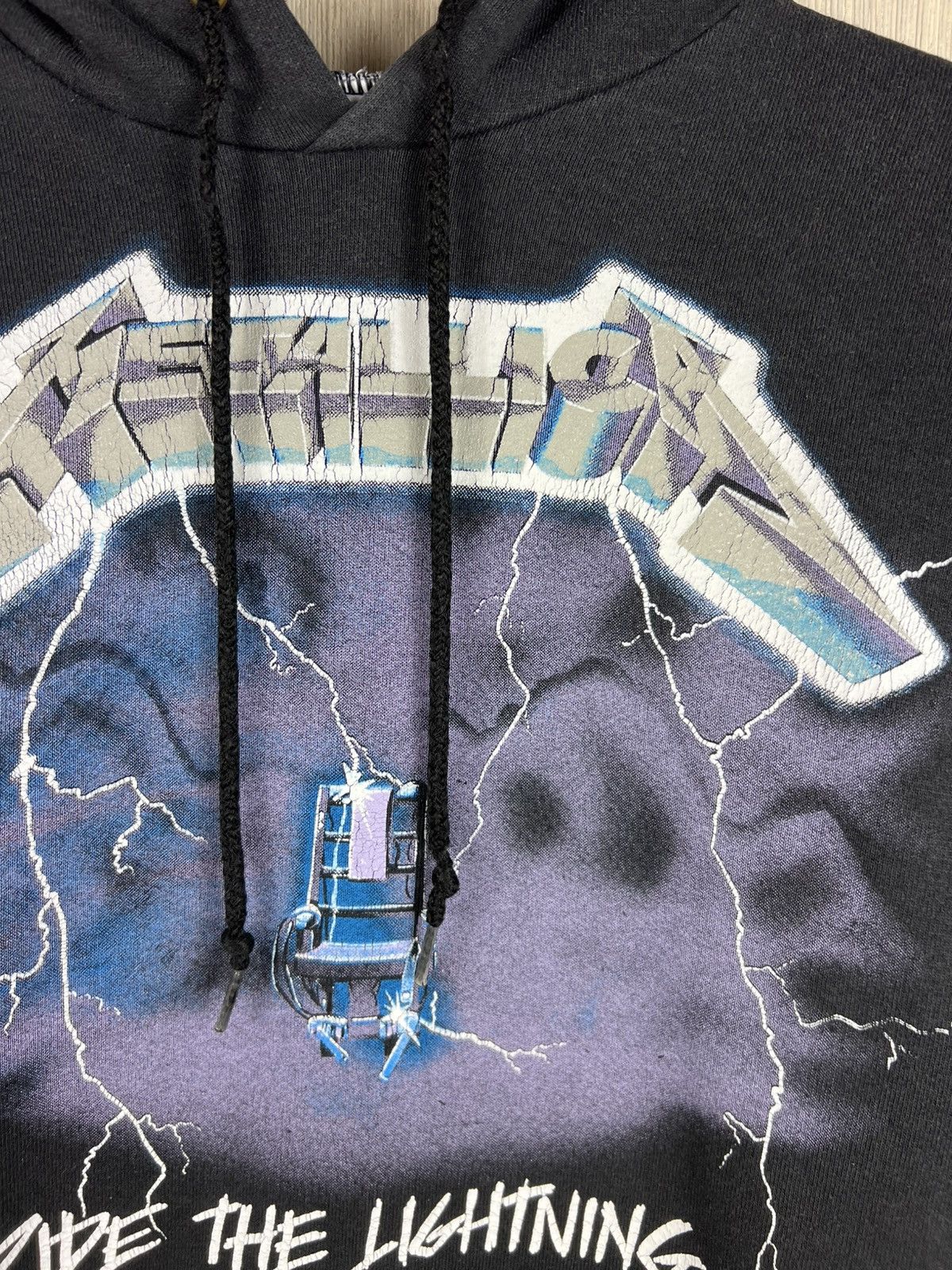 Metallica Vintage 1994 Metallica ride the lightning hoodie giant fotl Size US M / EU 48-50 / 2 - 10 Thumbnail