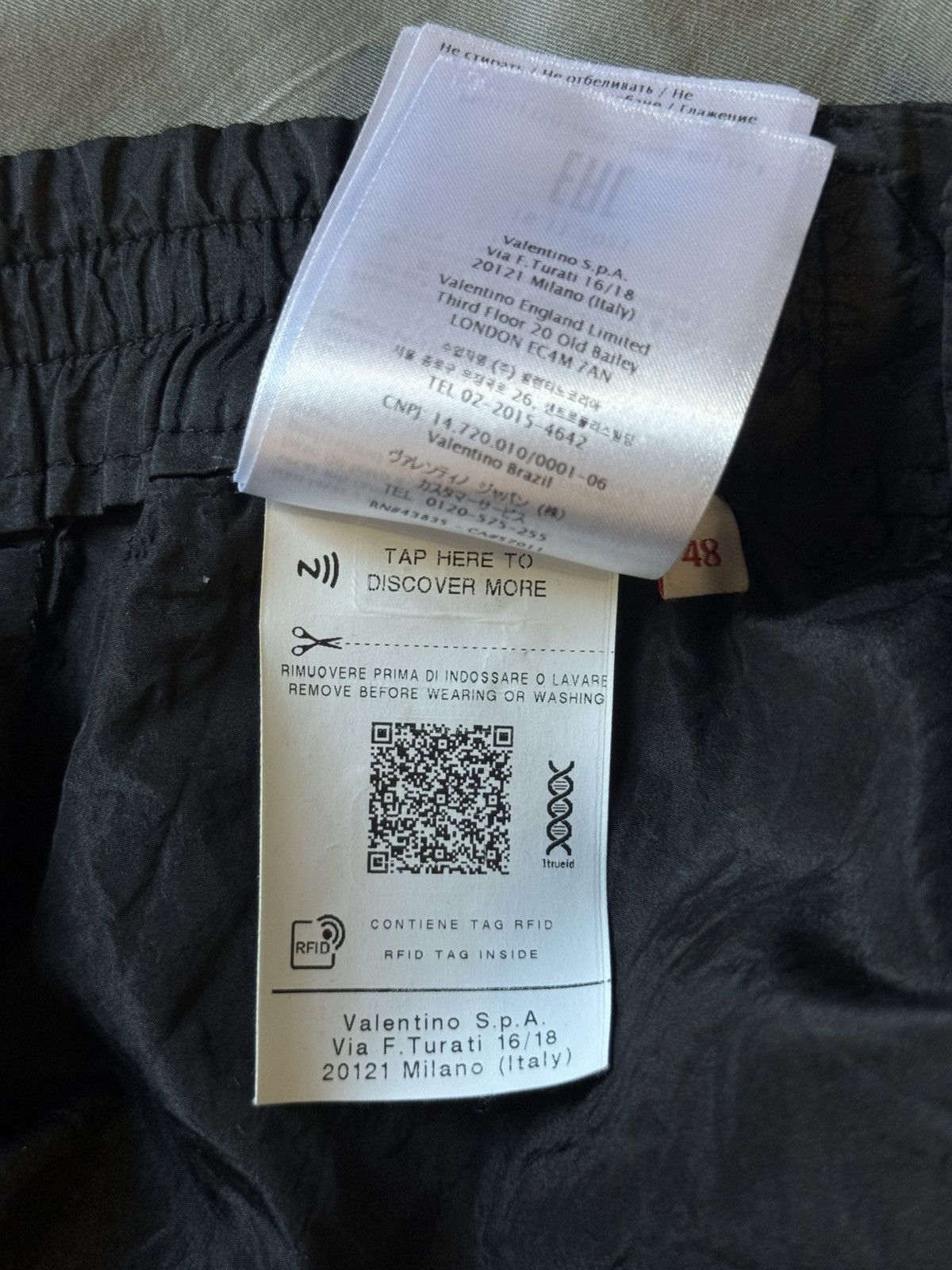 Valentino Valentino Silk Satin Shorts Size US 32 / EU 48 - 10 Thumbnail