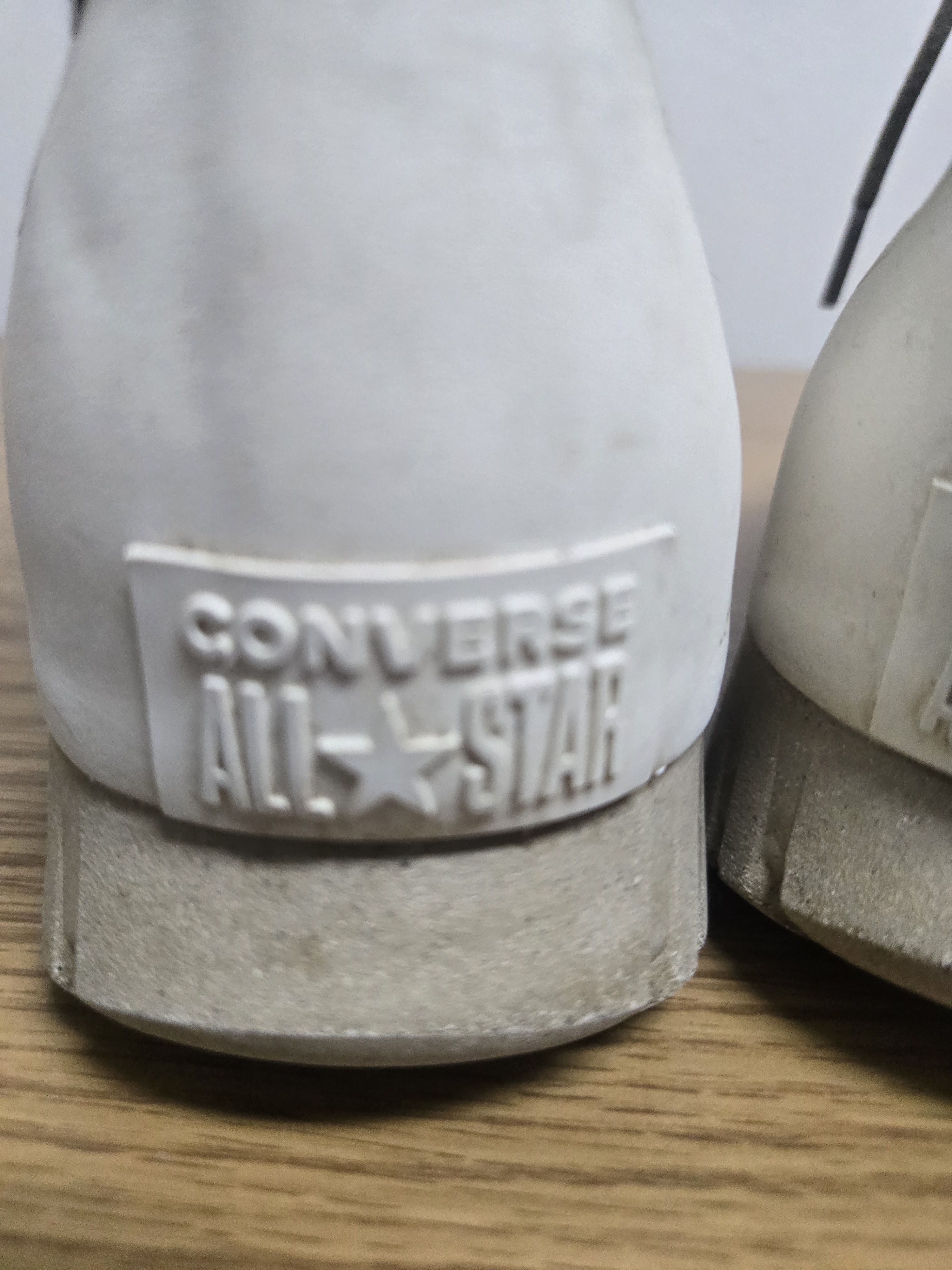 Converse Converse Chuck Taylor All Star Lugged Winter 2.0 Shoes Khaki Size US 7.5 / IT 37.5 - 21 Thumbnail