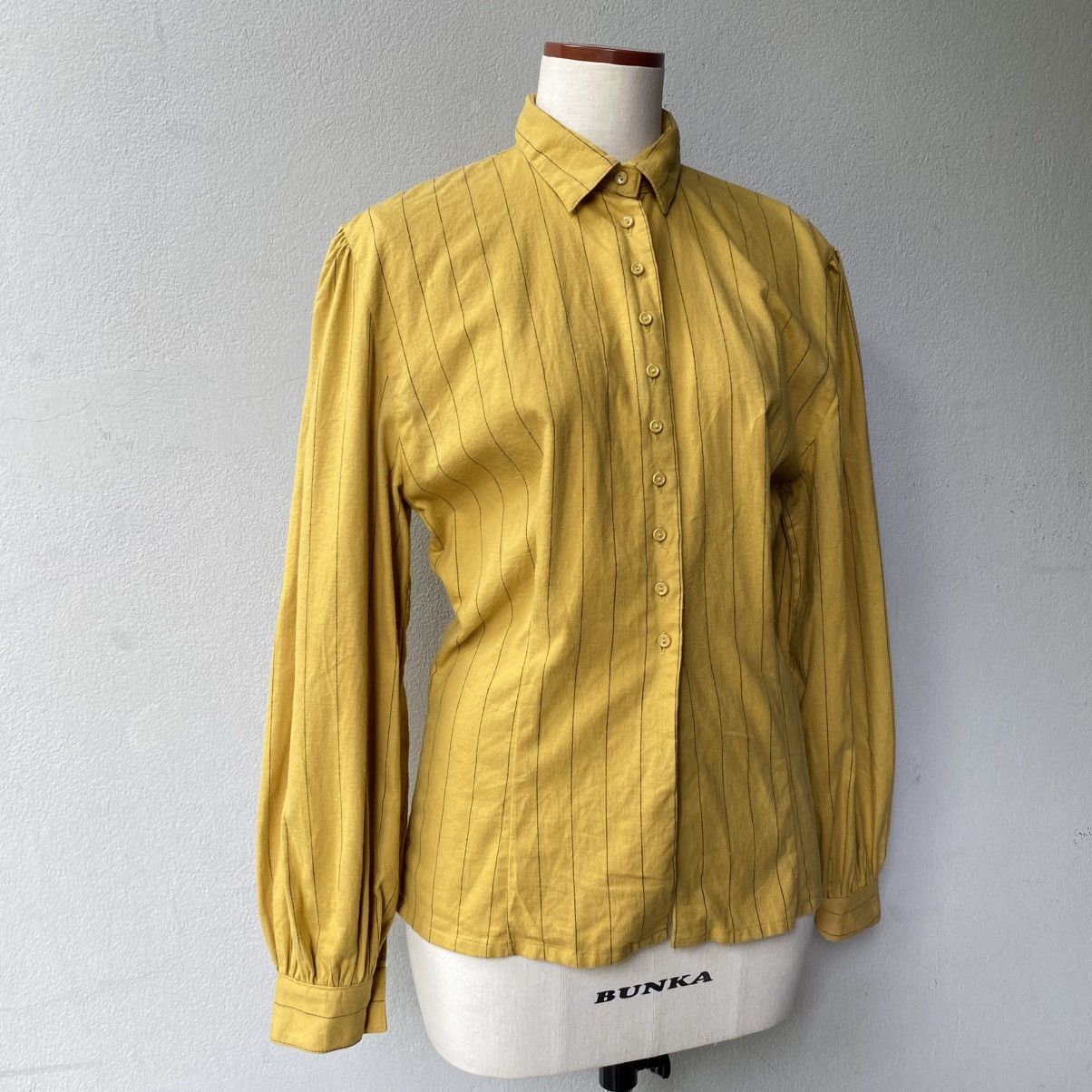 Norma Kamali Norma Kamali Yellow Stripe Soft Button Blouse Size M / US 6-8 / IT 42-44 - 4 Thumbnail